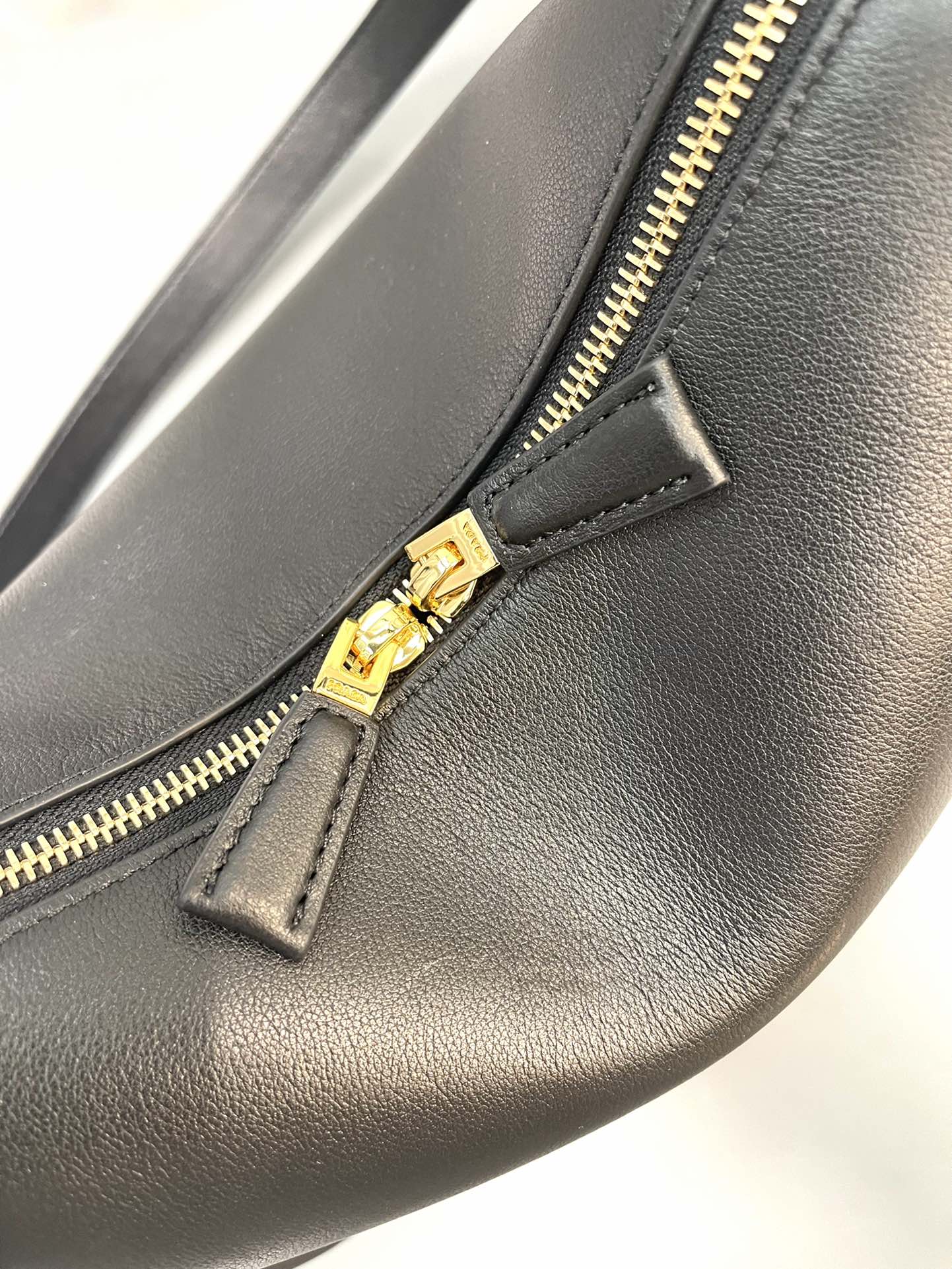 Prada 1BA451 Leather Handbag Black