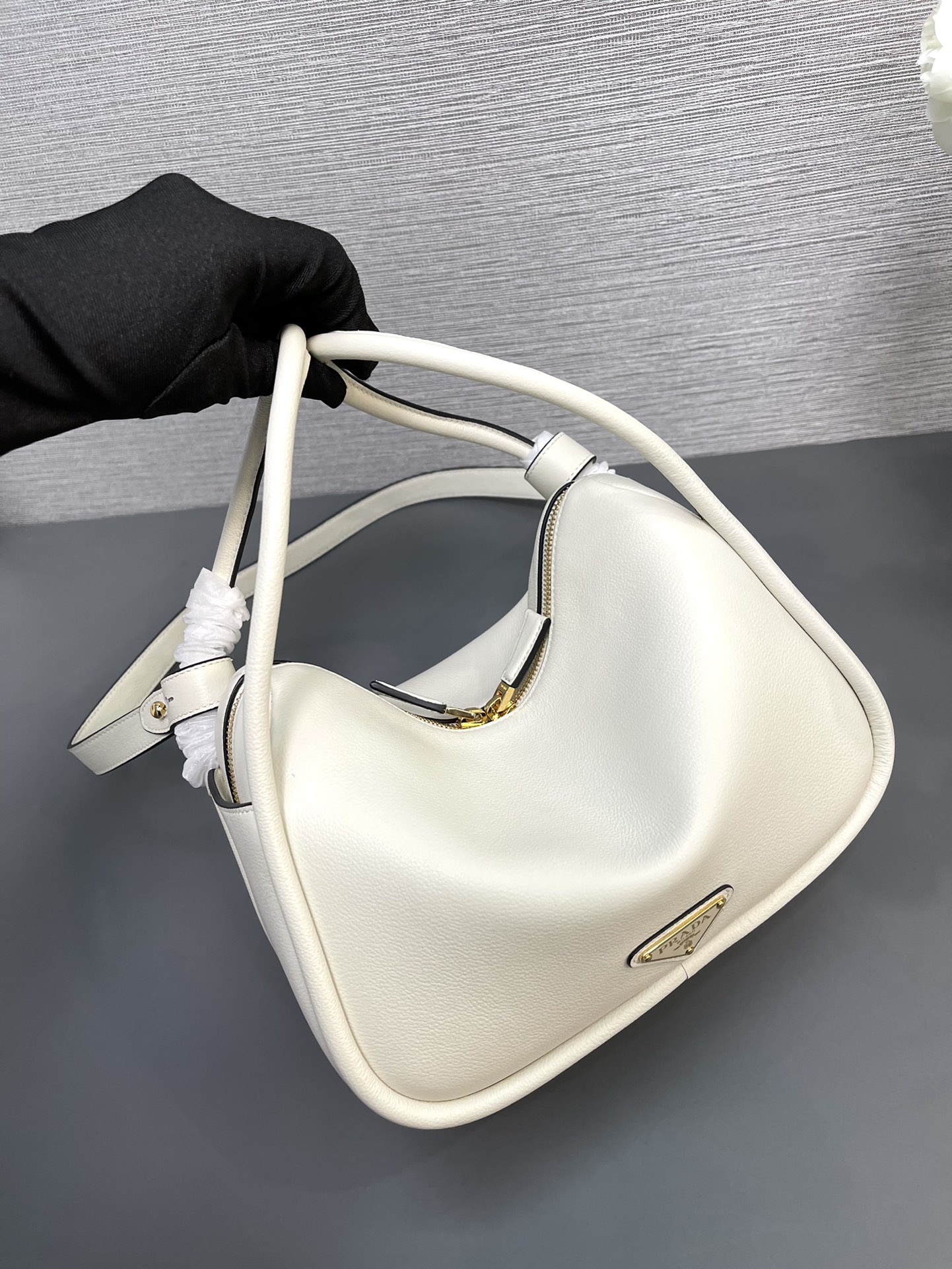 Prada 1BA451 Leather Handbag White