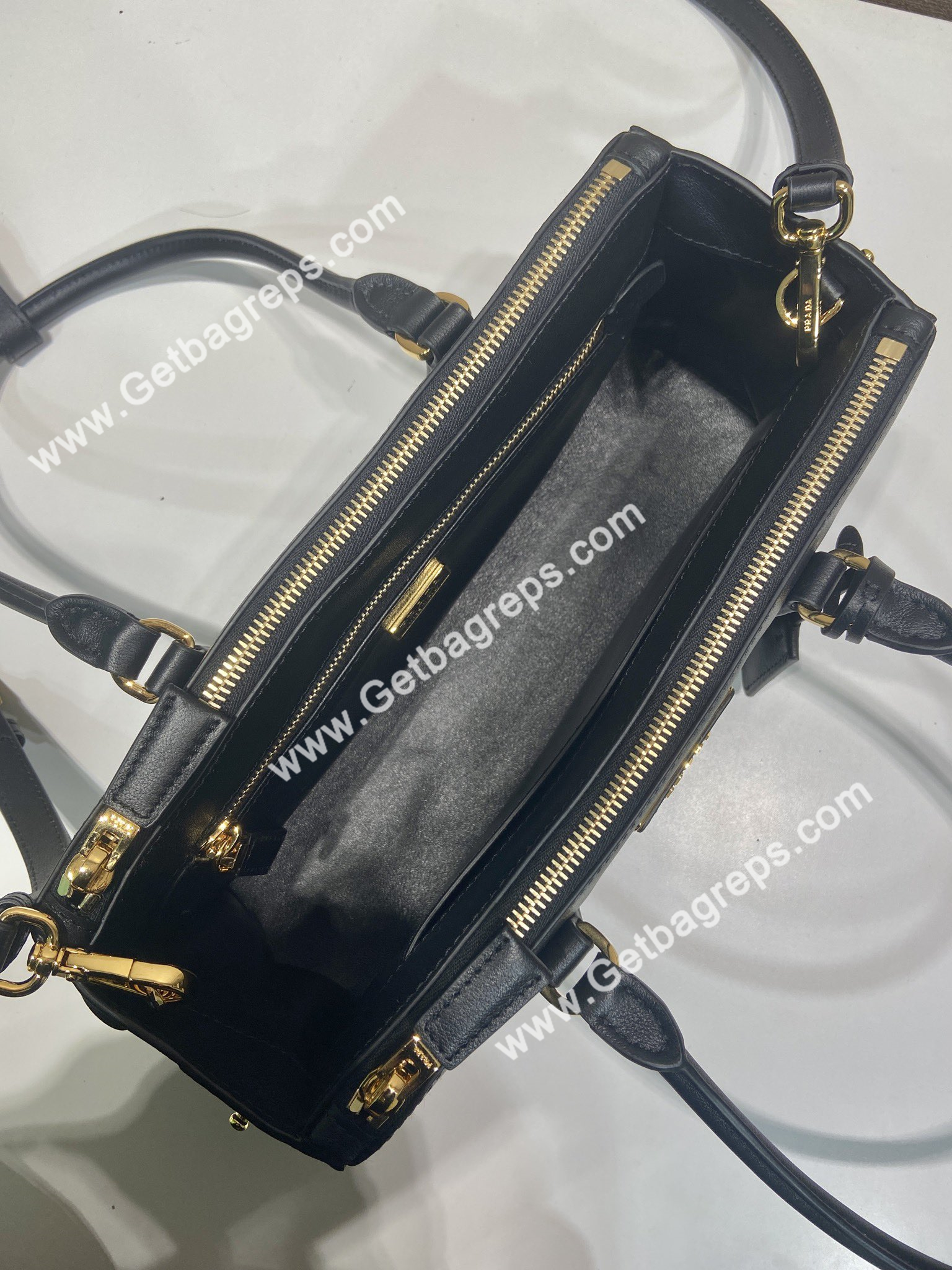 Prada 1BA457 Medium Prada Galleria Lleather Bag Black