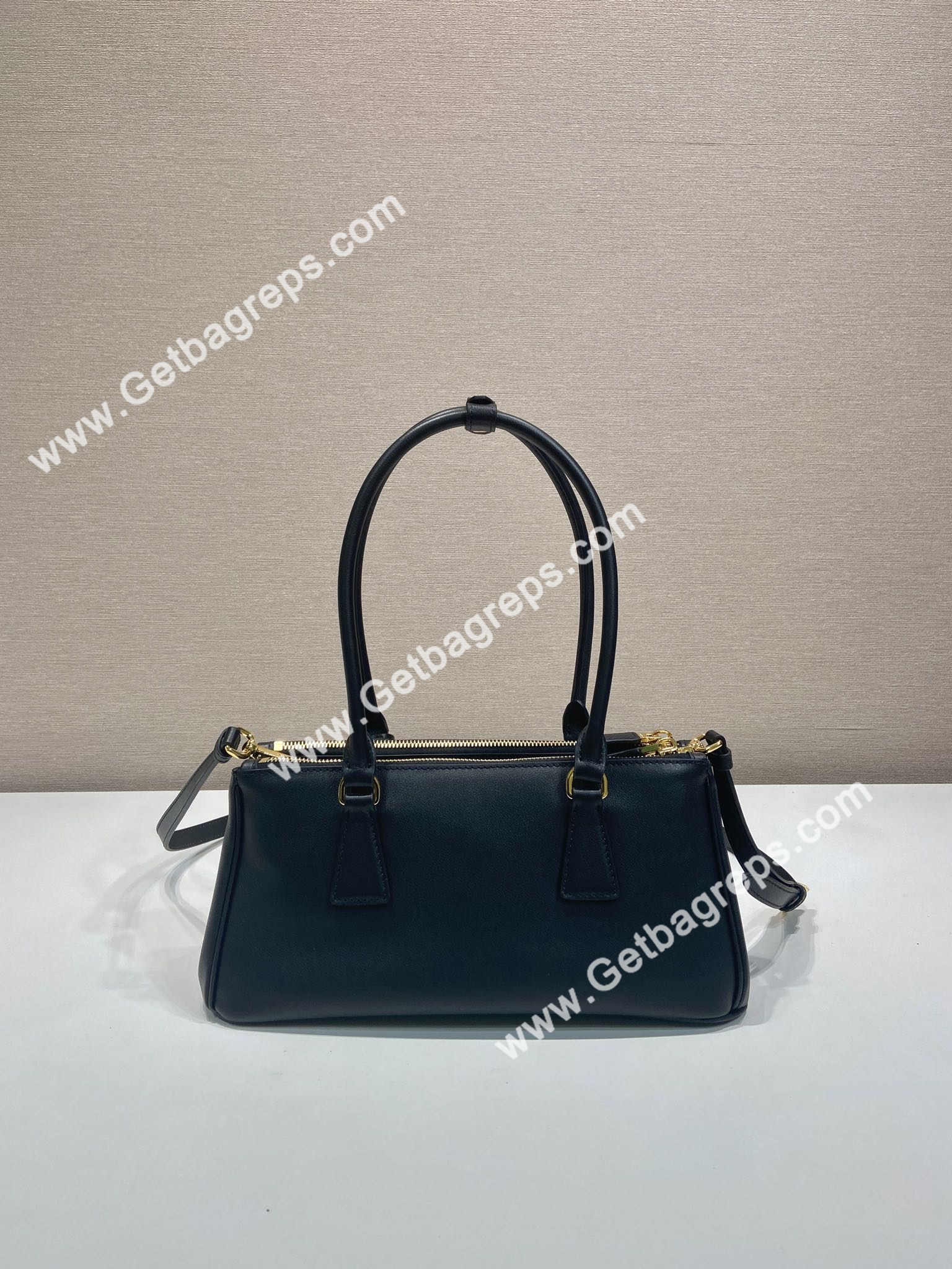 Prada 1BA457 Medium Prada Galleria Lleather Bag Black