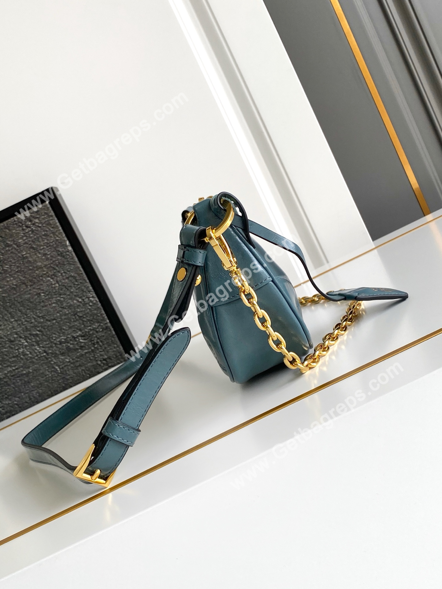 Prada 1BC221Re-Edition 2002 Medium Leather Shoulder Bag Green