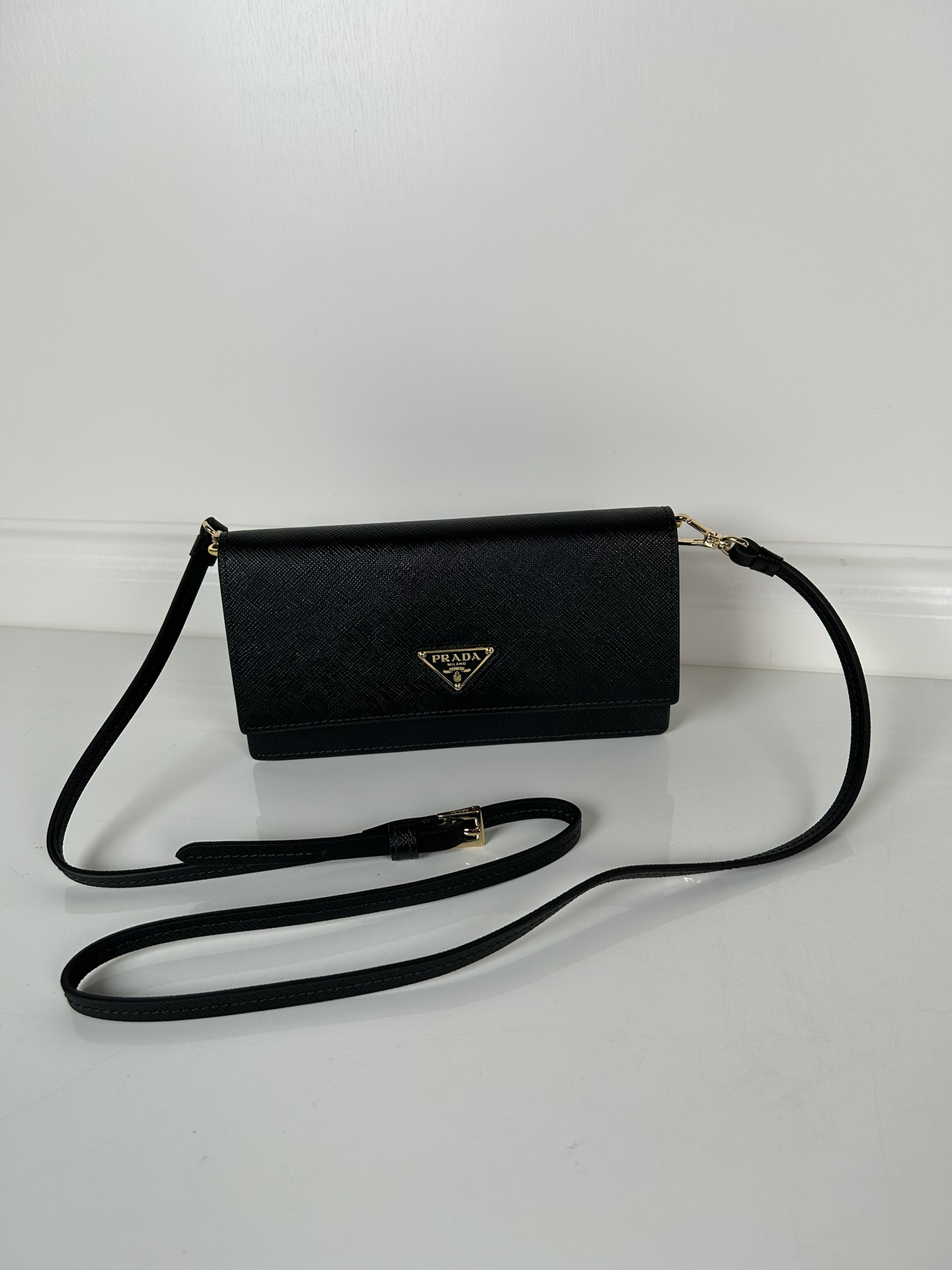 Prada 1MF059 Wallet Black