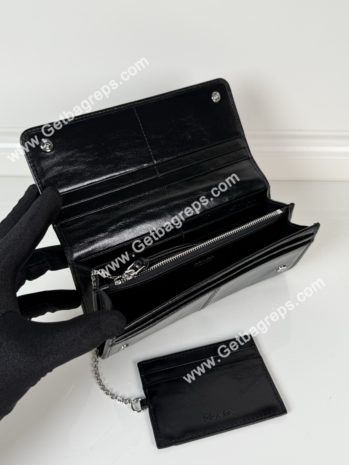 Prada 1MH132 Men Wallet Black-1