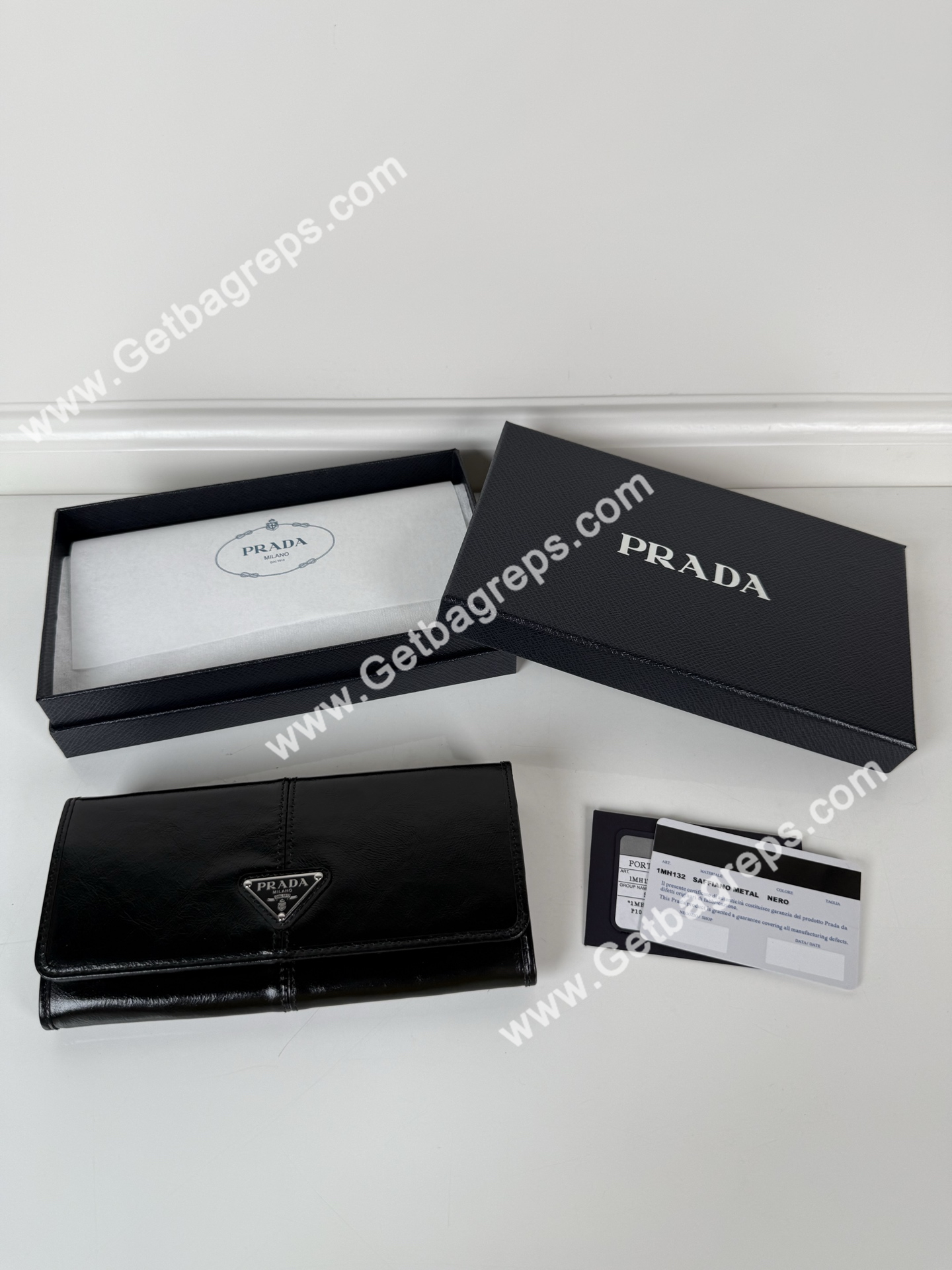 Prada 1MH132 Men Wallet Black-1