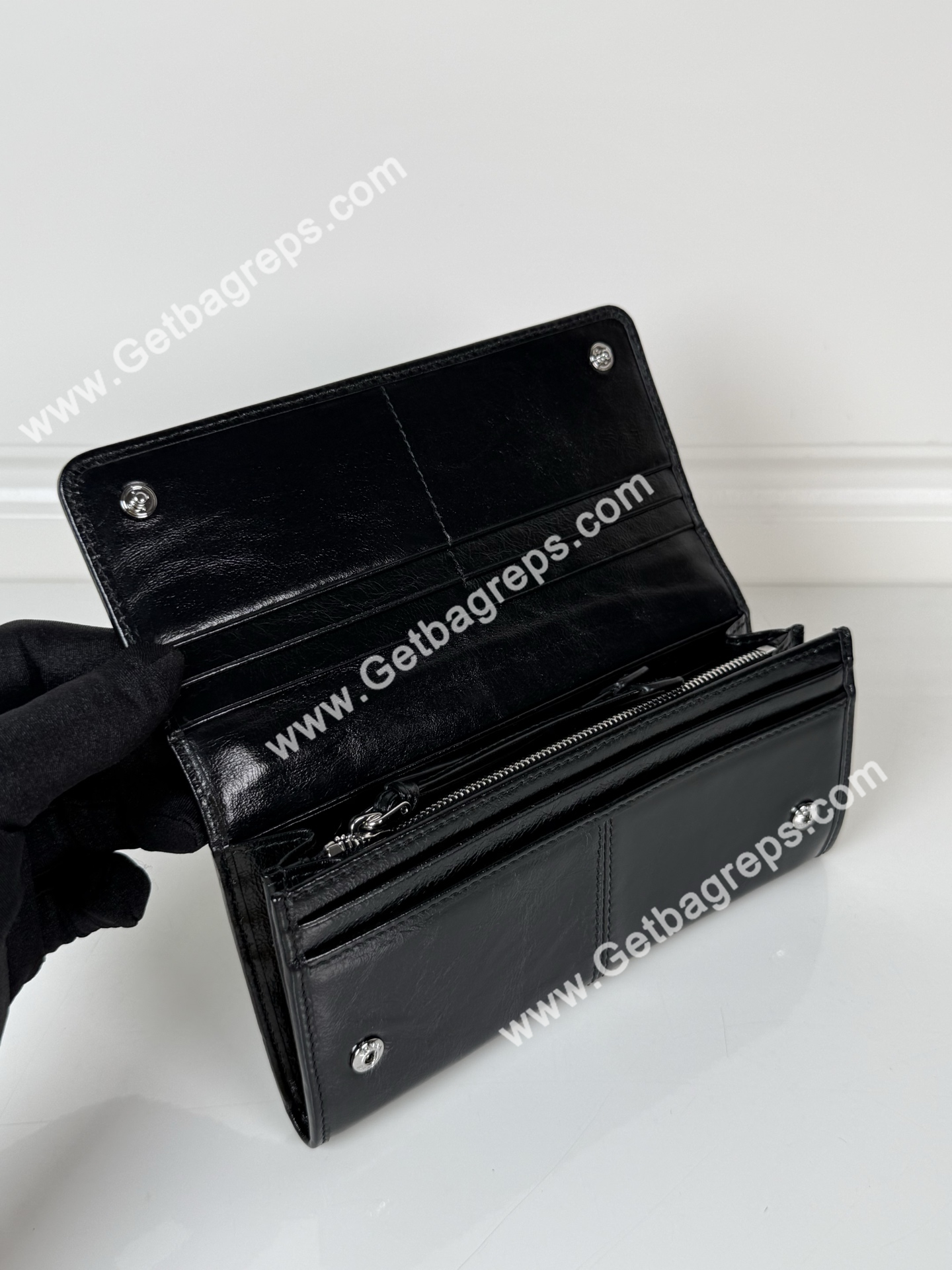 Prada 1MH132 Men Wallet Black-1