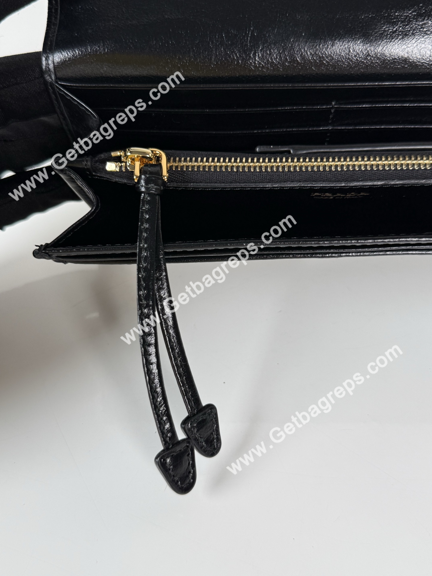 Prada 1MH132 Men Wallet Black-2