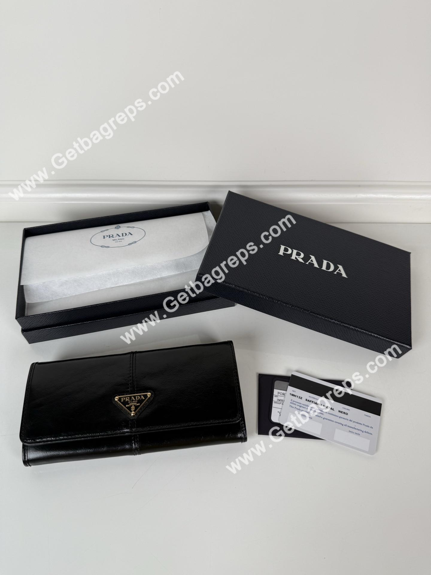 Prada 1MH132 Men Wallet Black-2