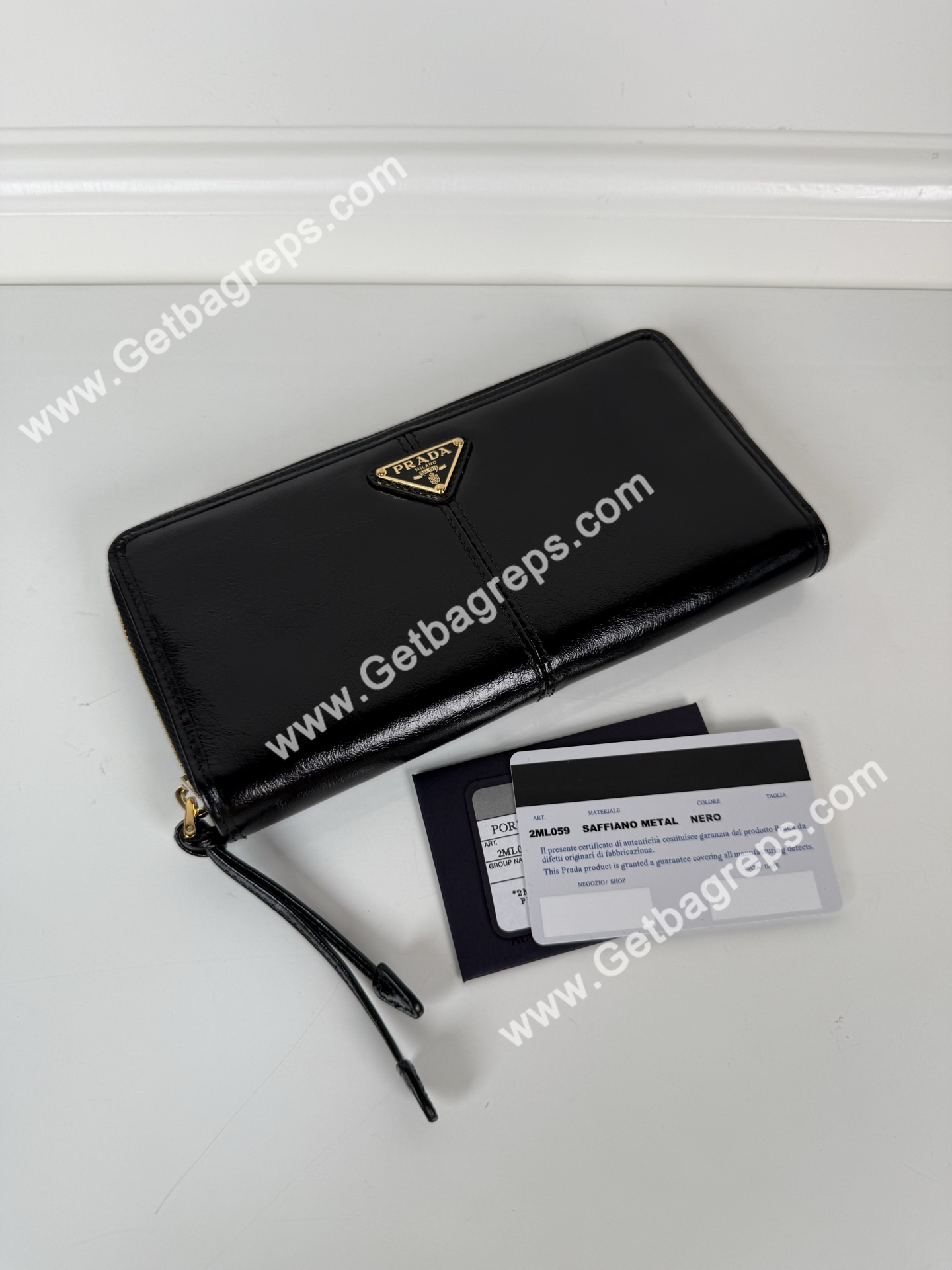 Prada 1MH132 Men Wallet Black-3