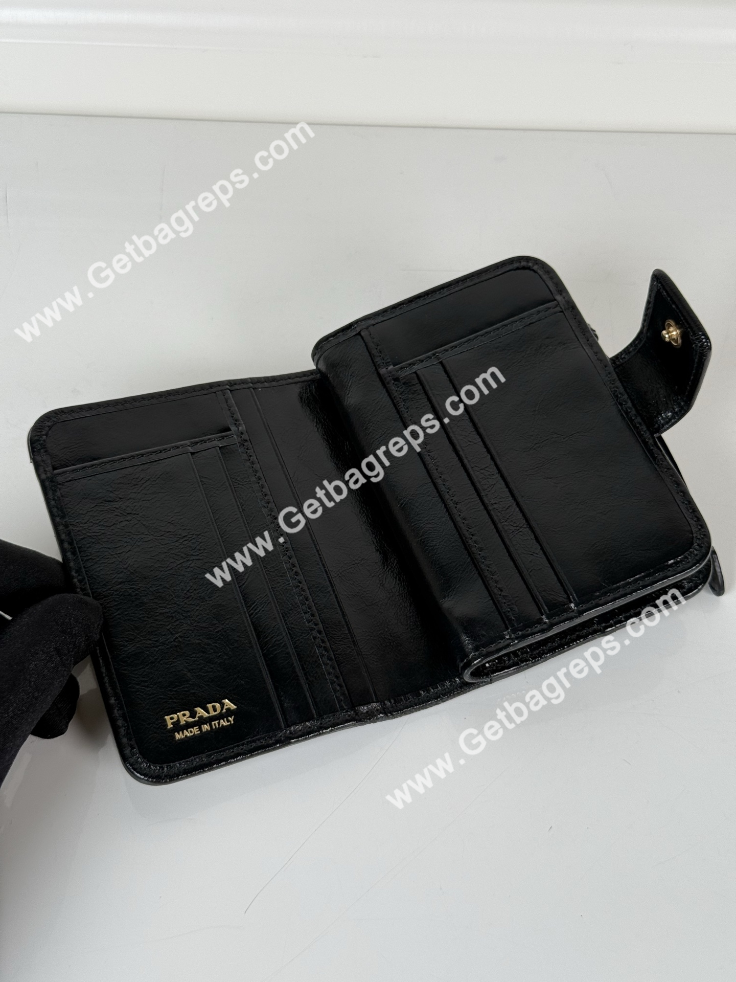 Prada 1ML018 Men Wallet Black-1