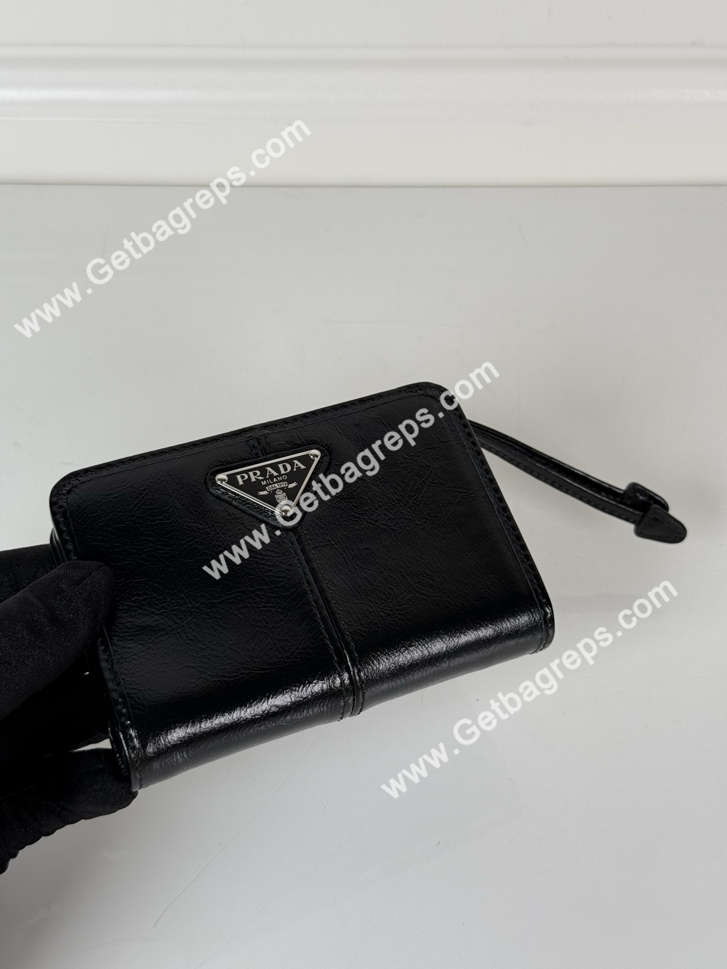 Prada 1ML018 Men Wallet Black-2