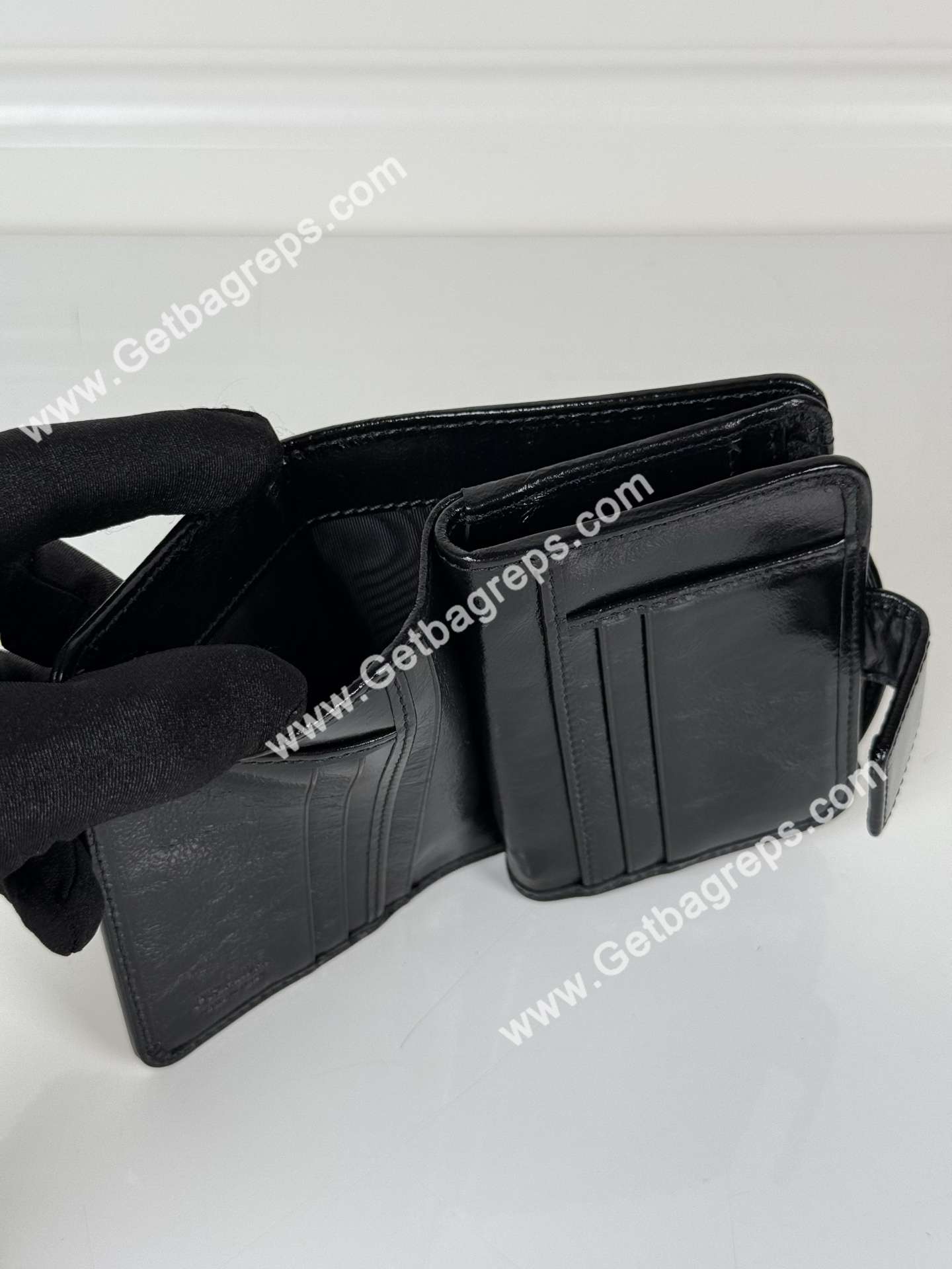 Prada 1ML018 Men Wallet Black-2