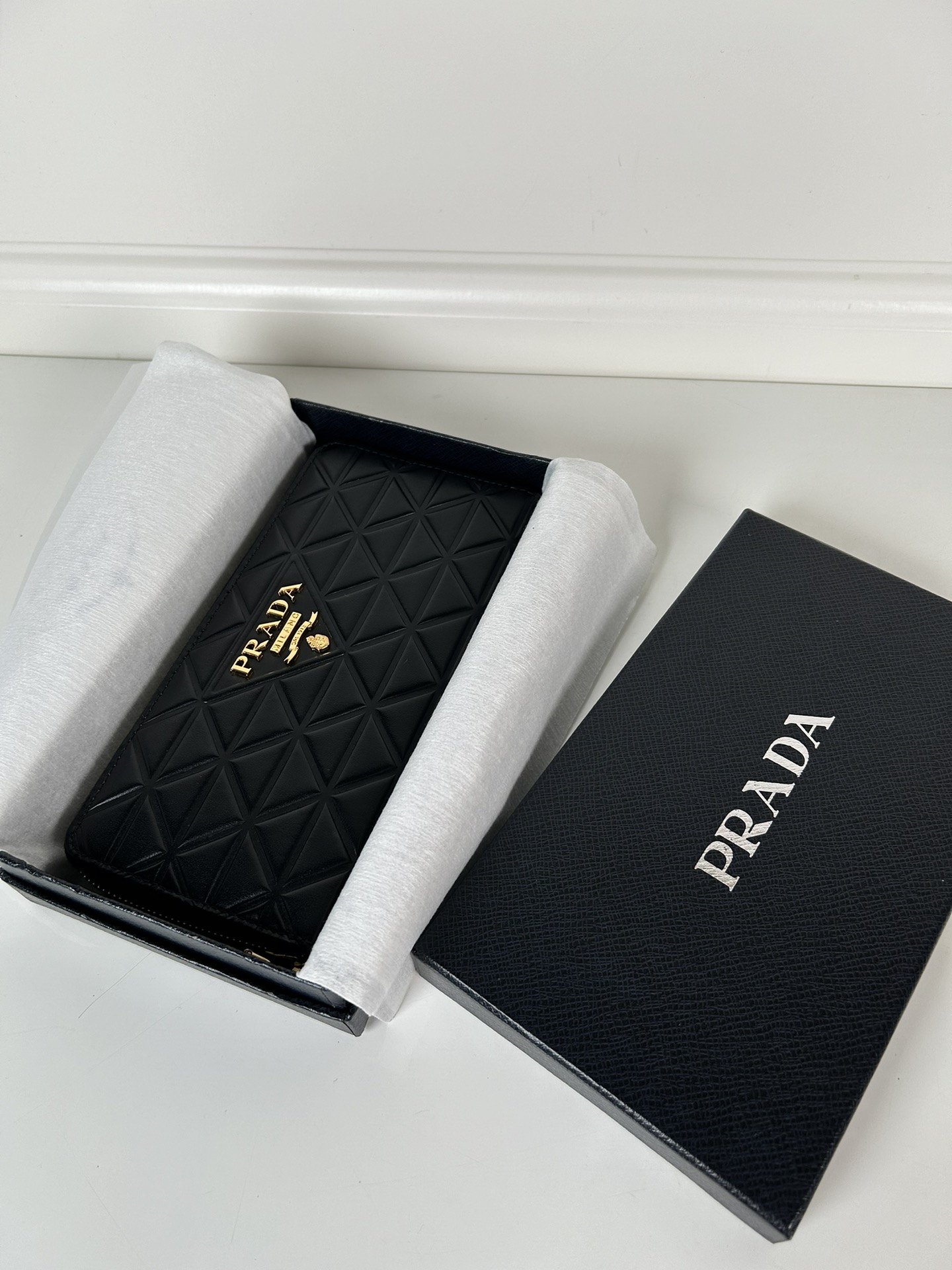 Prada 1ML506-1 Wallet Black