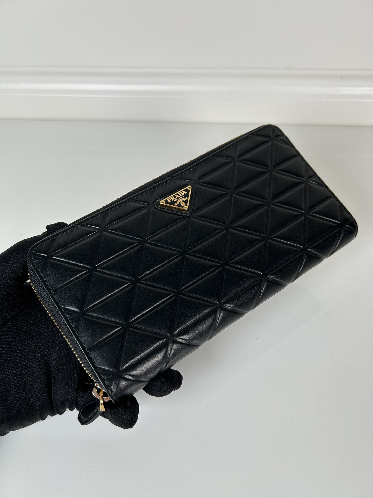 Prada 1ML506 Wallet Black