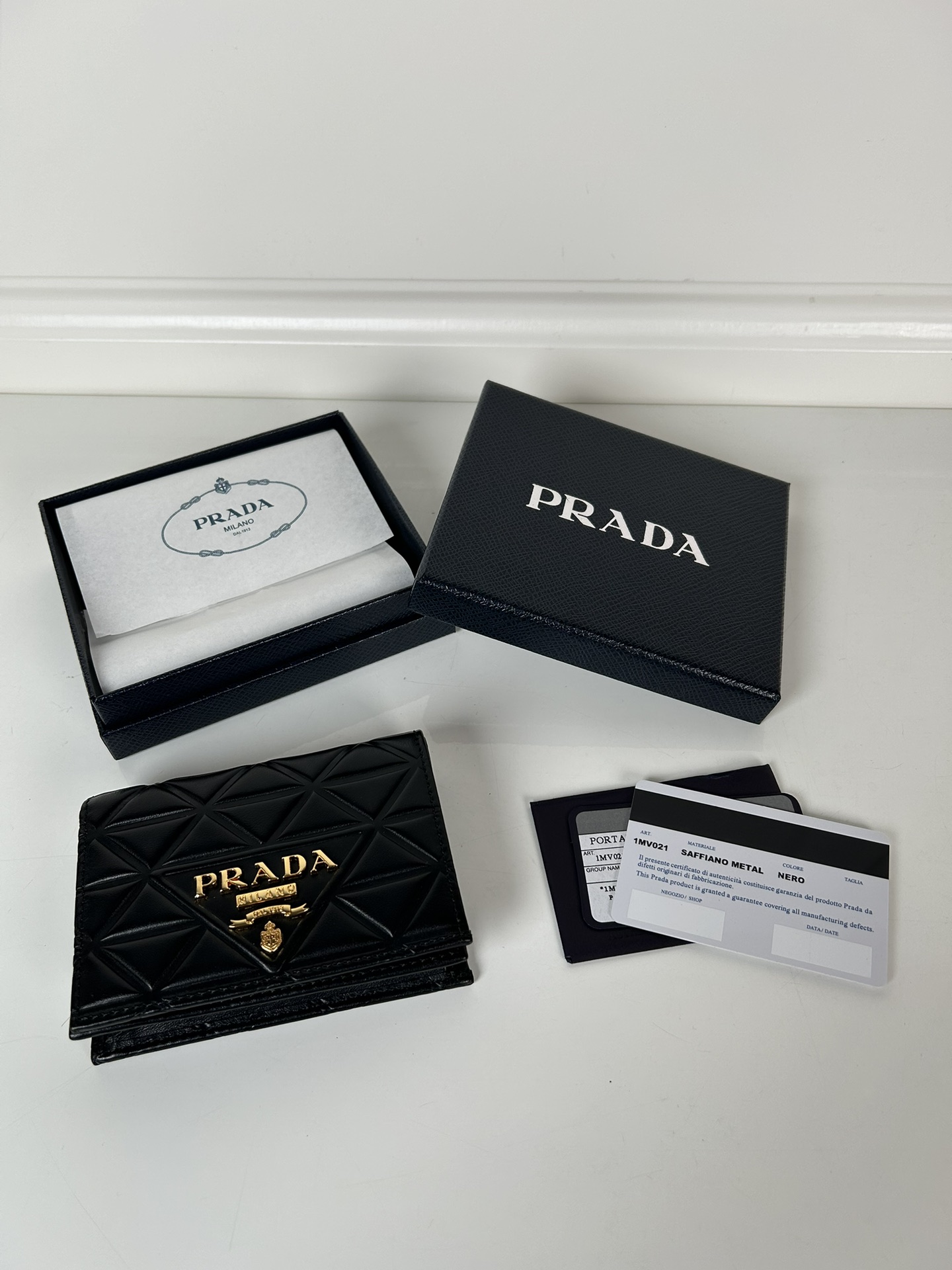 Prada 1MV021 Wallet Black