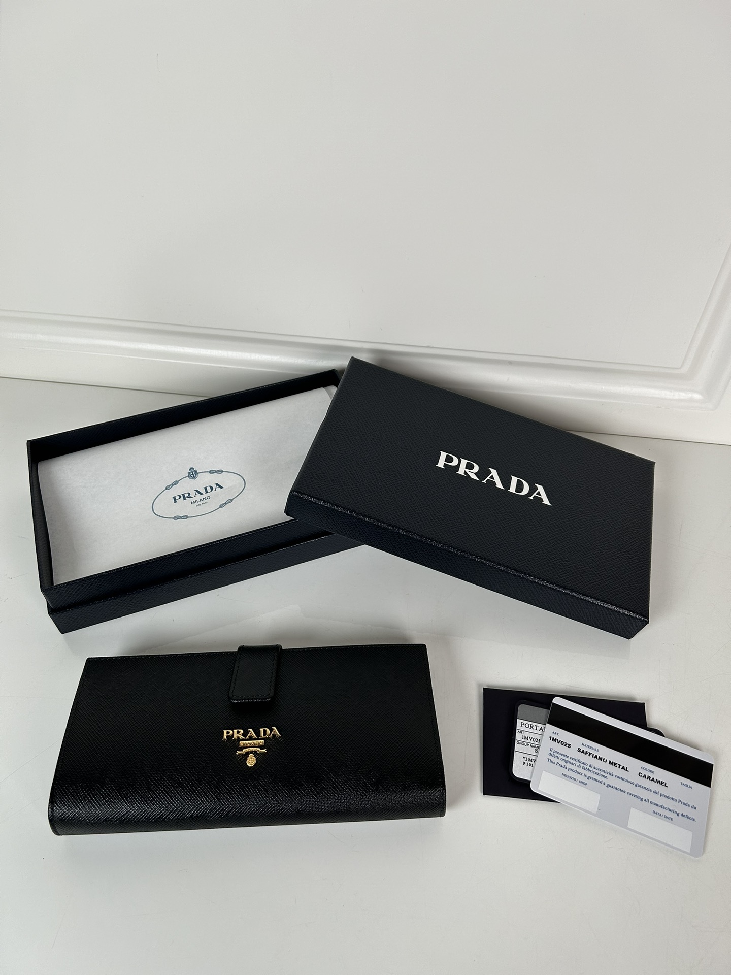 Prada 1MV025 Wallet Black