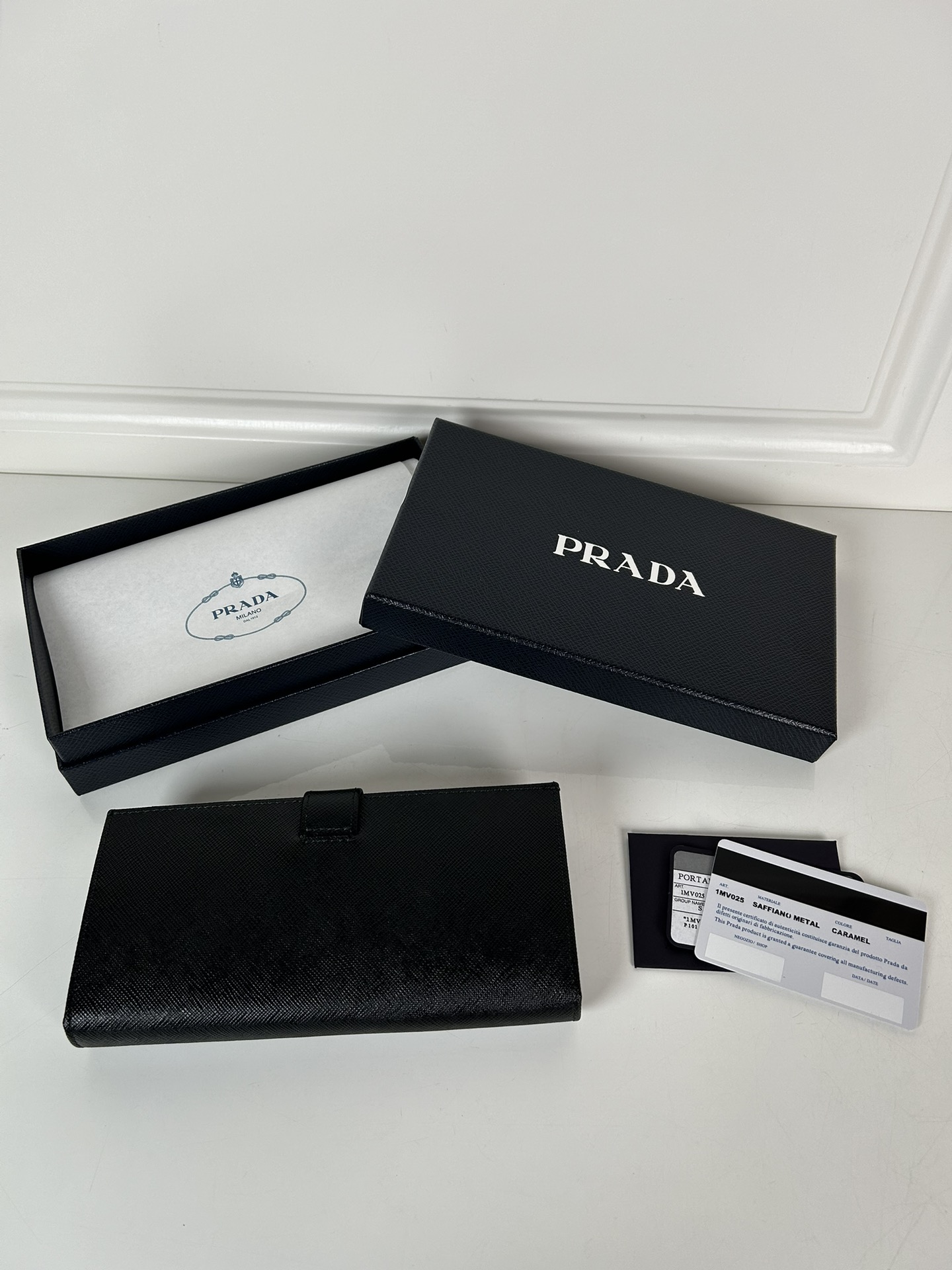 Prada 1MV025 Wallet Black