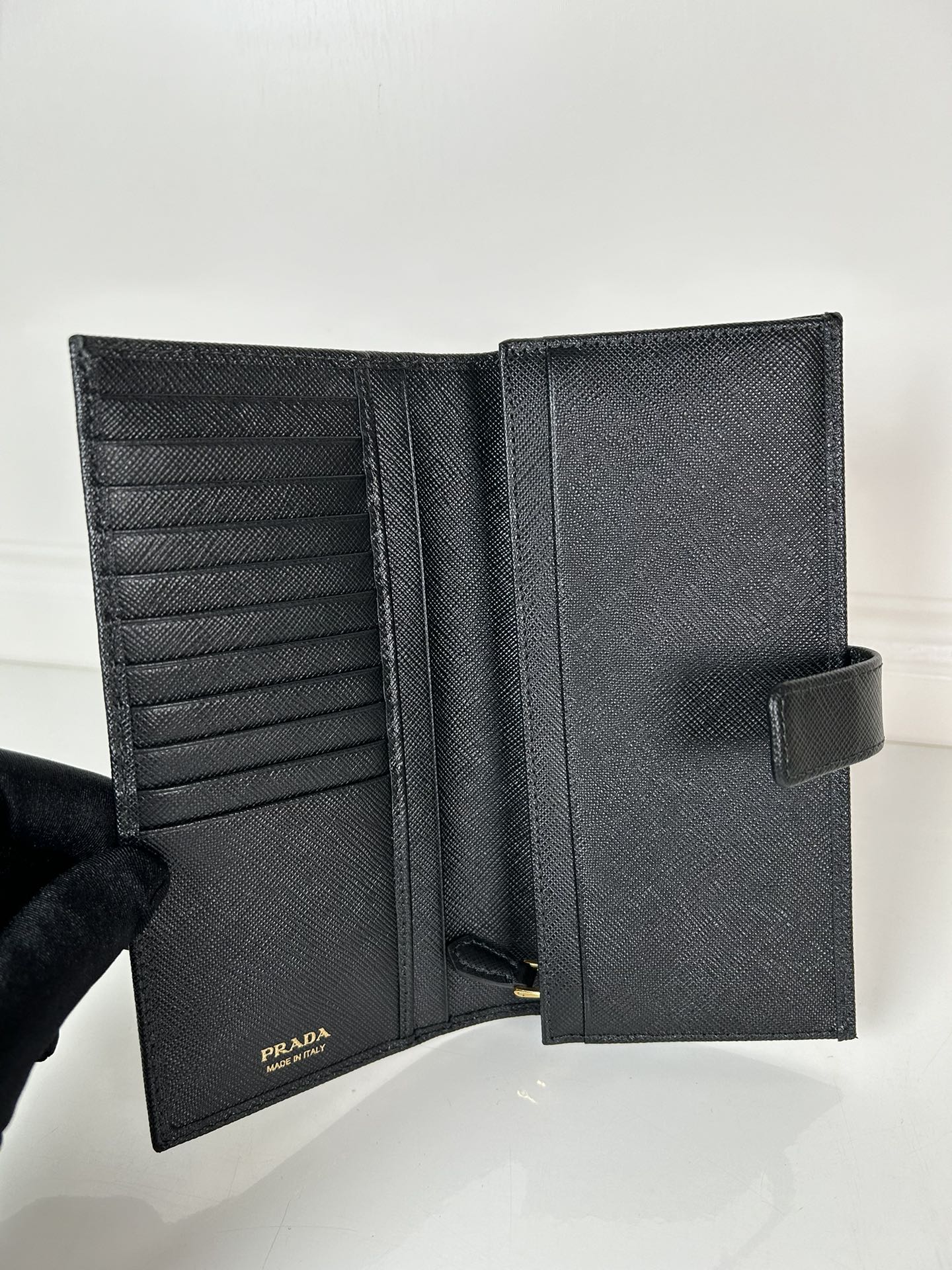 Prada 1MV025 Wallet Black
