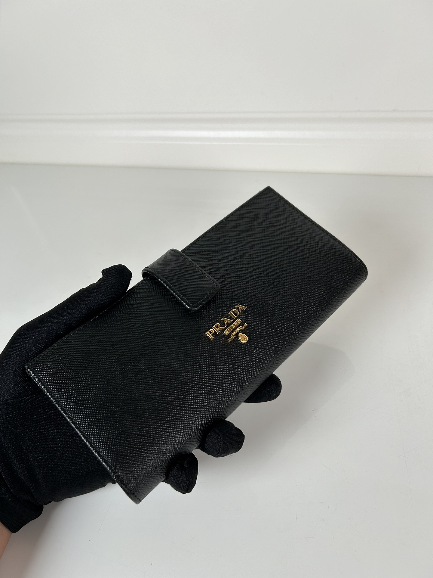 Prada 1MV025 Wallet Black