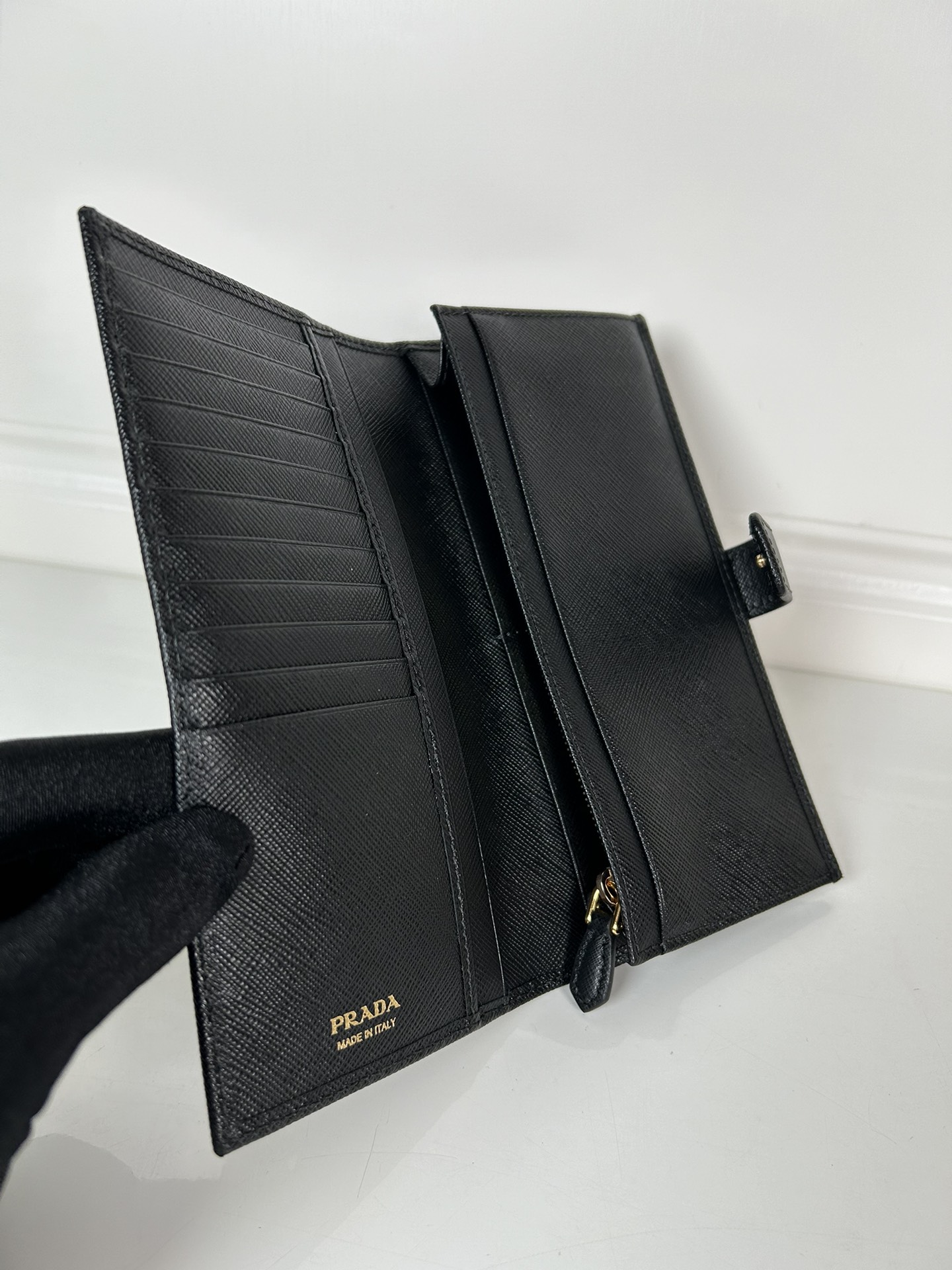Prada 1MV025 Wallet Black