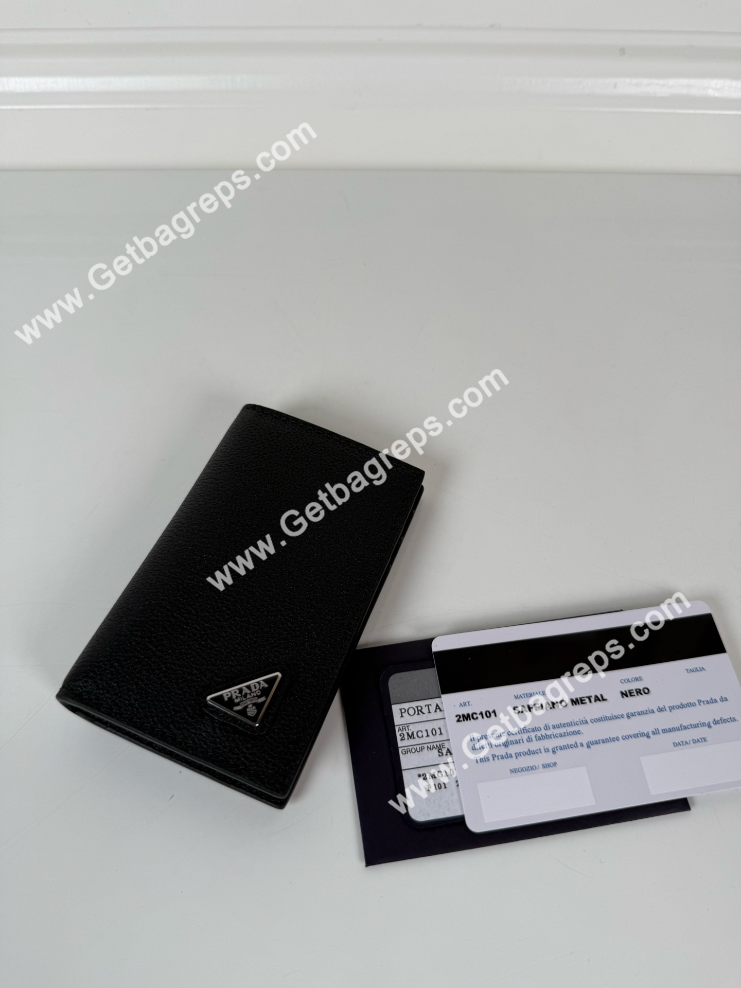 Prada 2MC101 Men Wallet Black-1