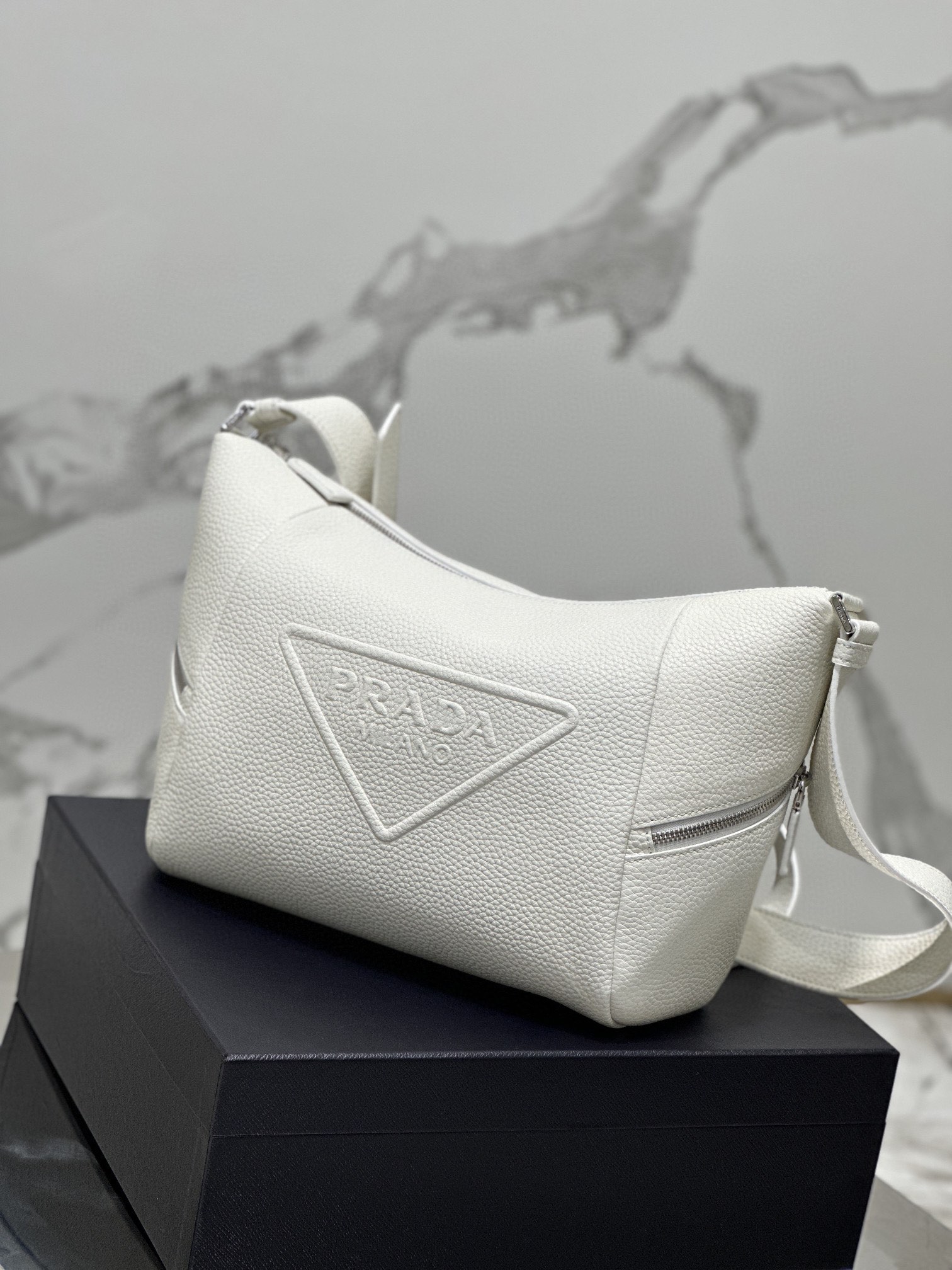 Prada 2VH165 Leather Bag with Shoulder Strap White