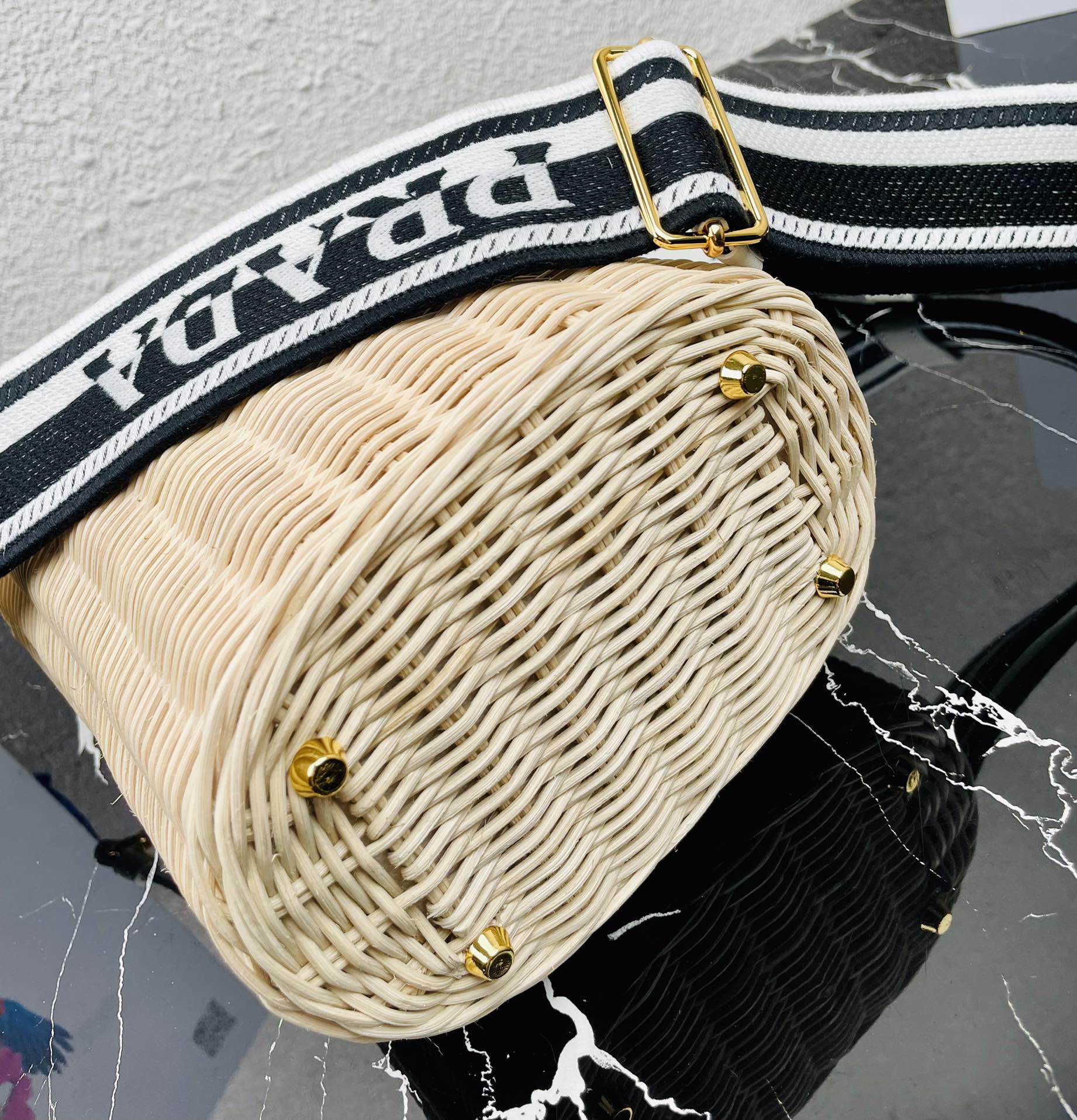 Prada Bolso Saco de Mimbre y Lona White