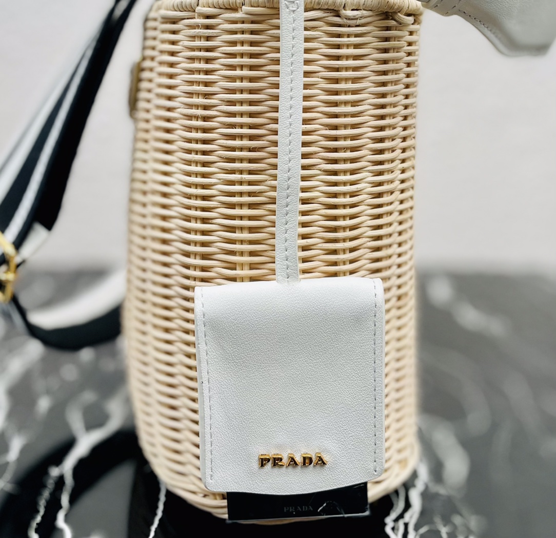 Prada Bolso Saco de Mimbre y Lona White