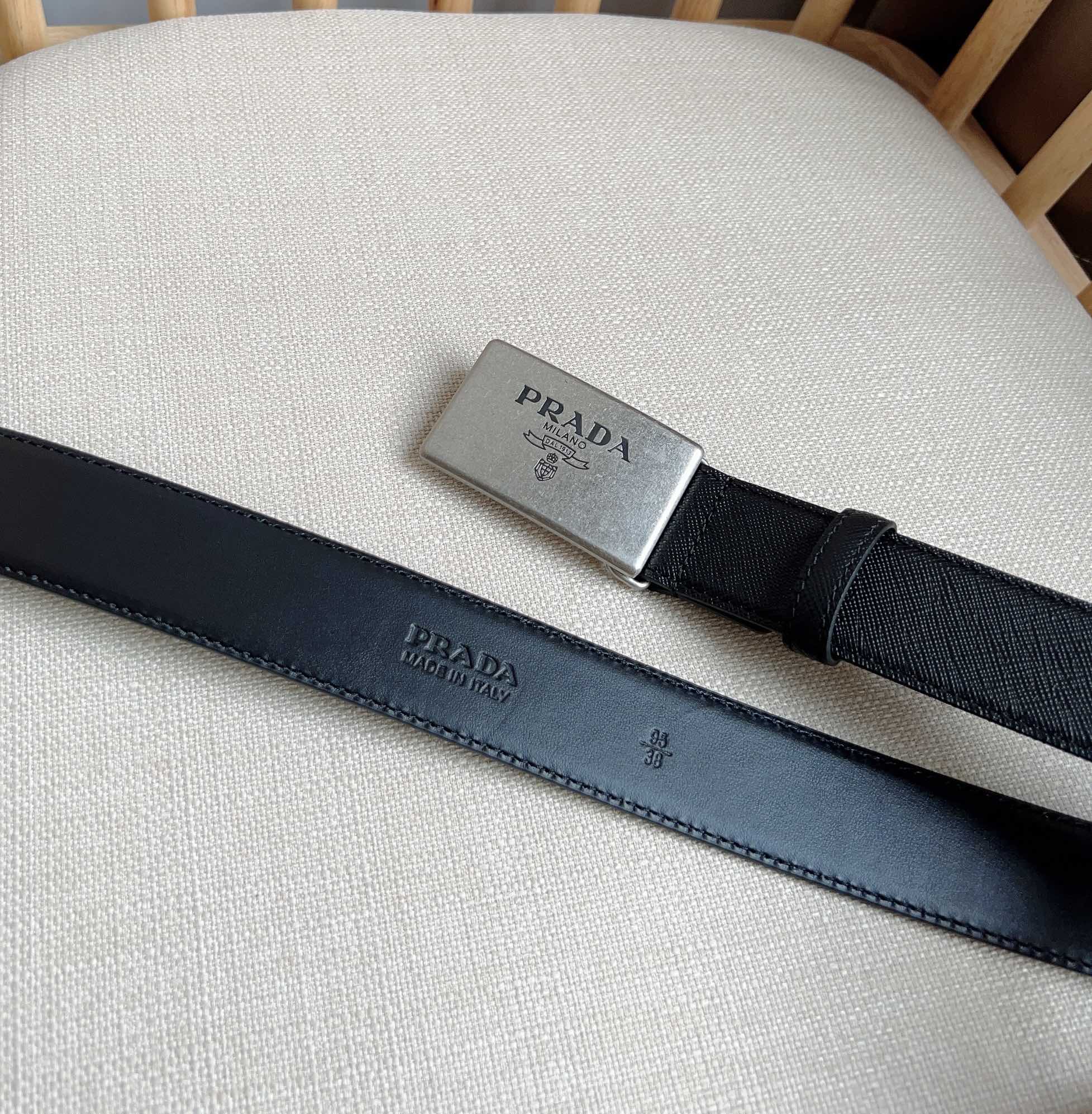 Prada Men Leather Belt Width 35mm 0001