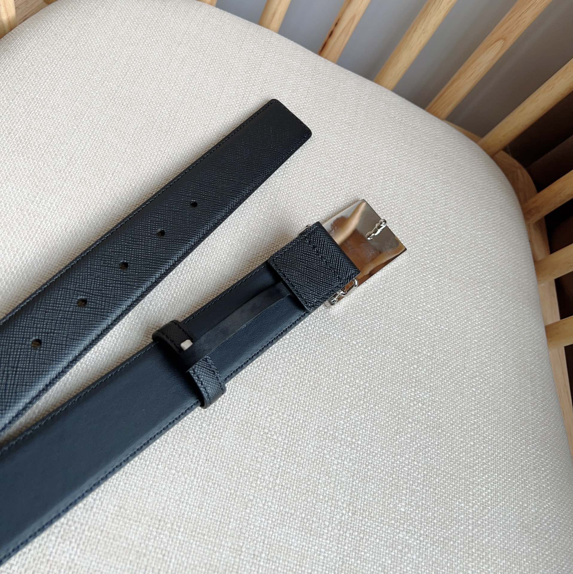 Prada Men Leather Belt Width 35mm 0004