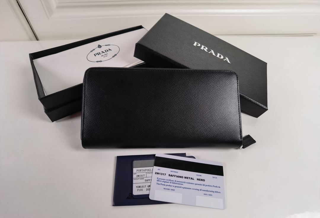 Prada Saffiano Leather Card Small Bag Black 2M1317