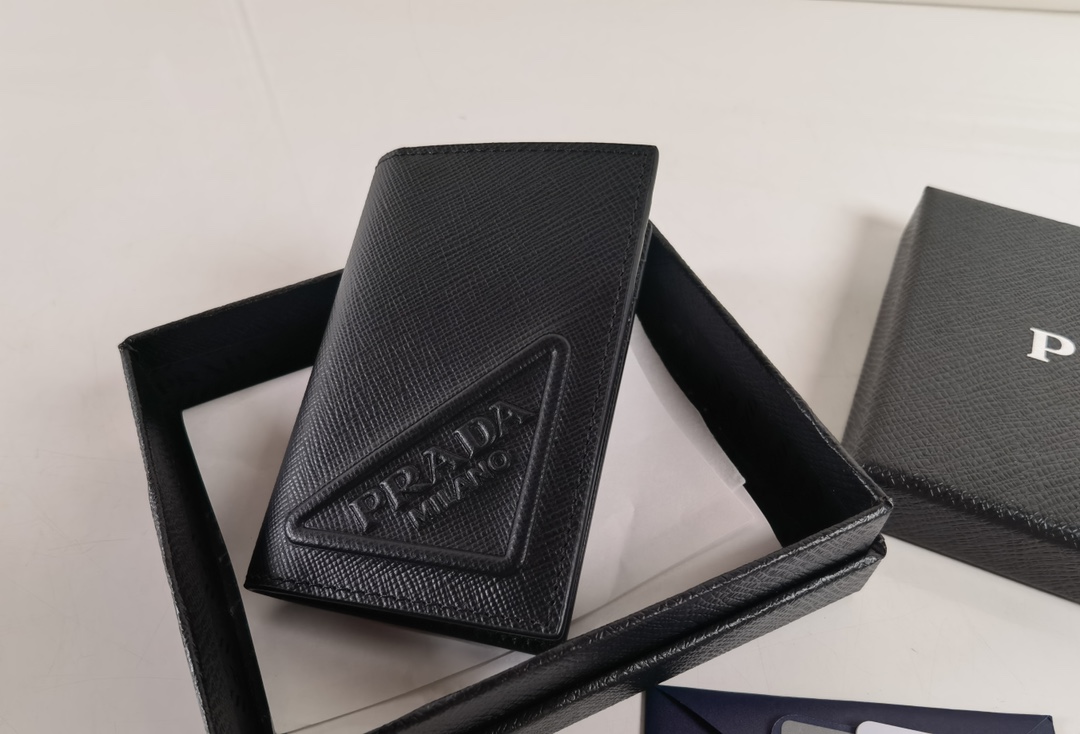 Prada Saffiano Leather Wallet Black 2MC101