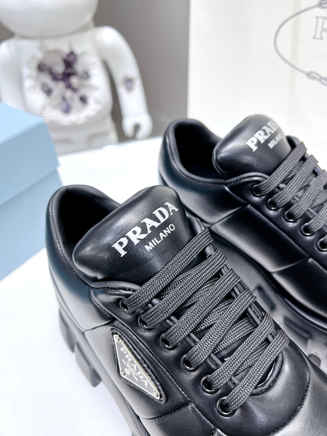 Prada Soft Padded Nappa Leather Lace-up Shoes-0001 34-40