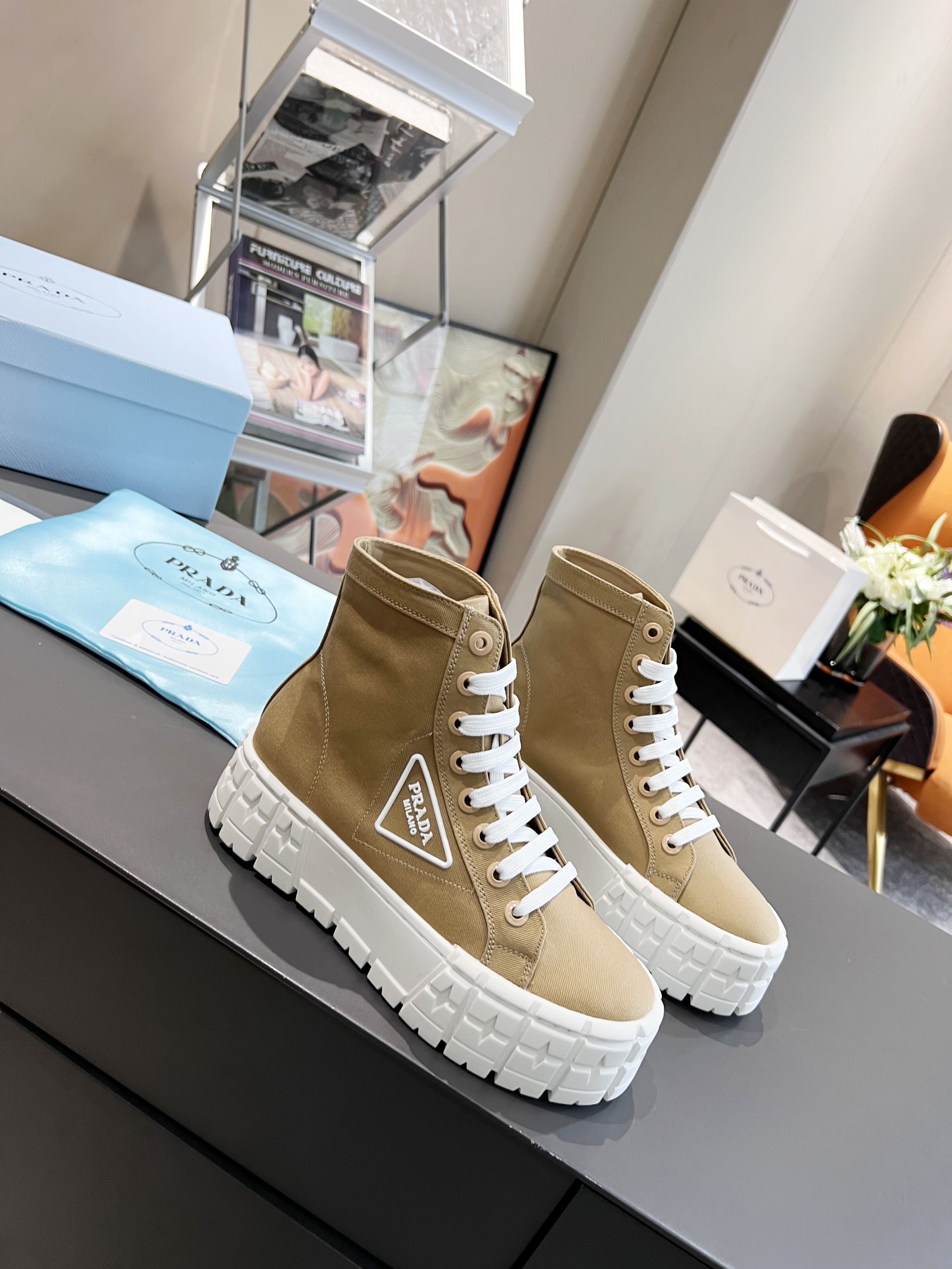 Prada Wheel High-top Canvas Sneakers-0004 35-41
