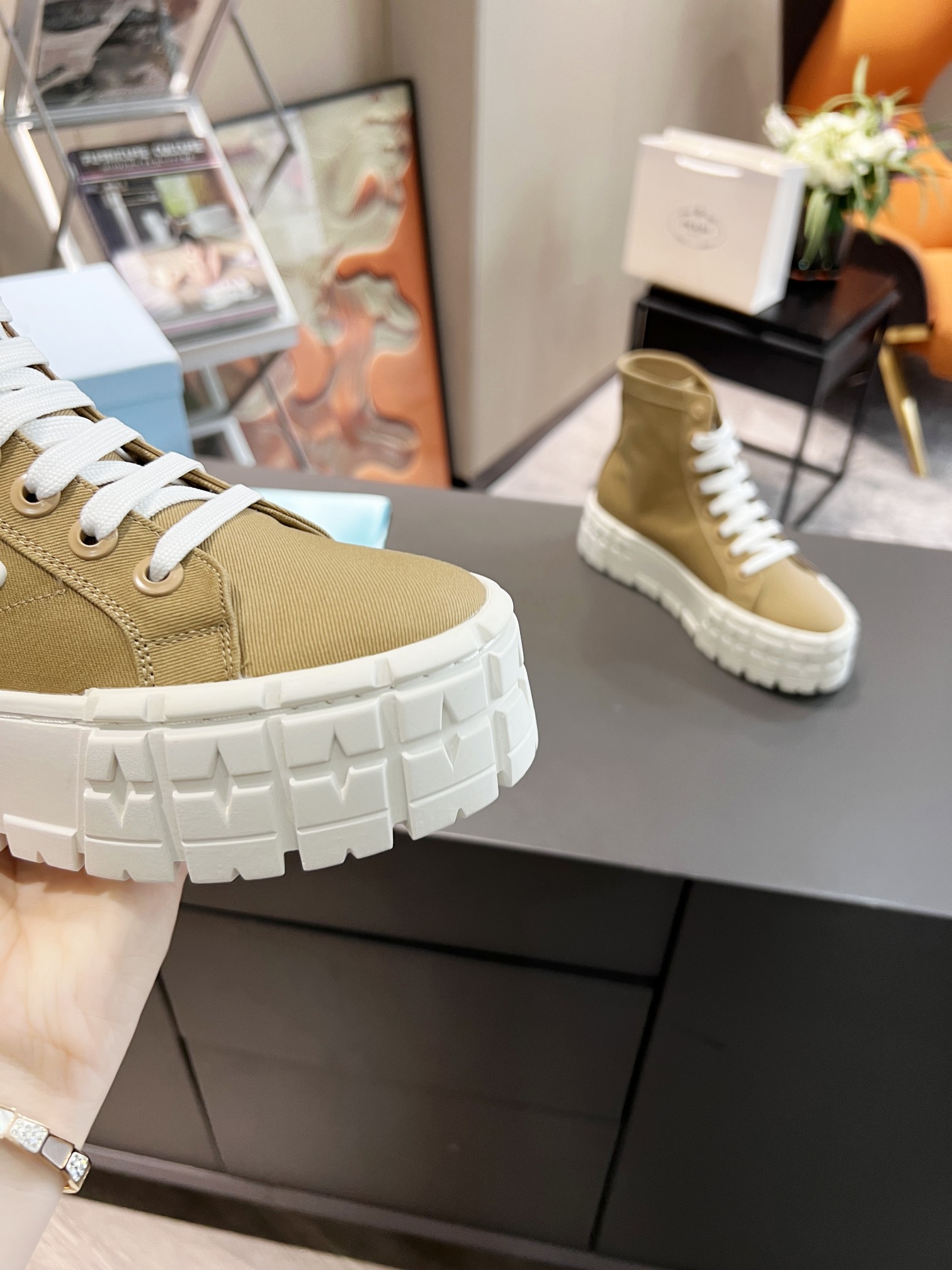 Prada Wheel High-top Canvas Sneakers-0004 35-41