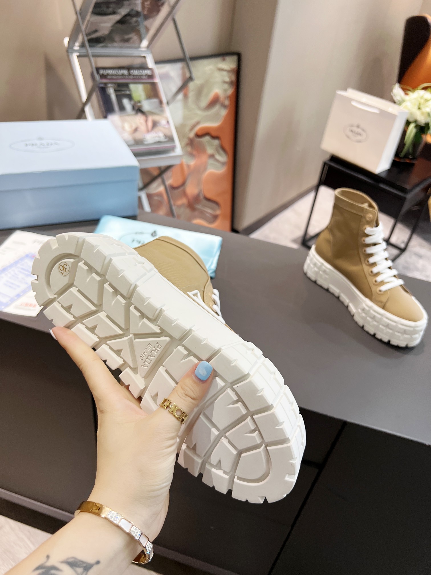Prada Wheel High-top Canvas Sneakers-0004 35-41