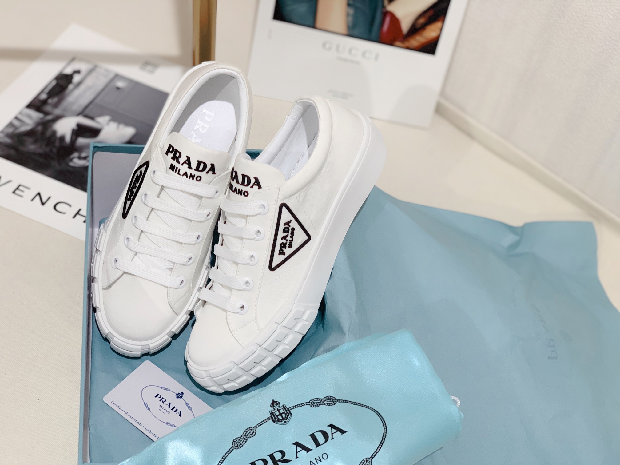 Prada Women Canvas Sneakers-0003 35-41