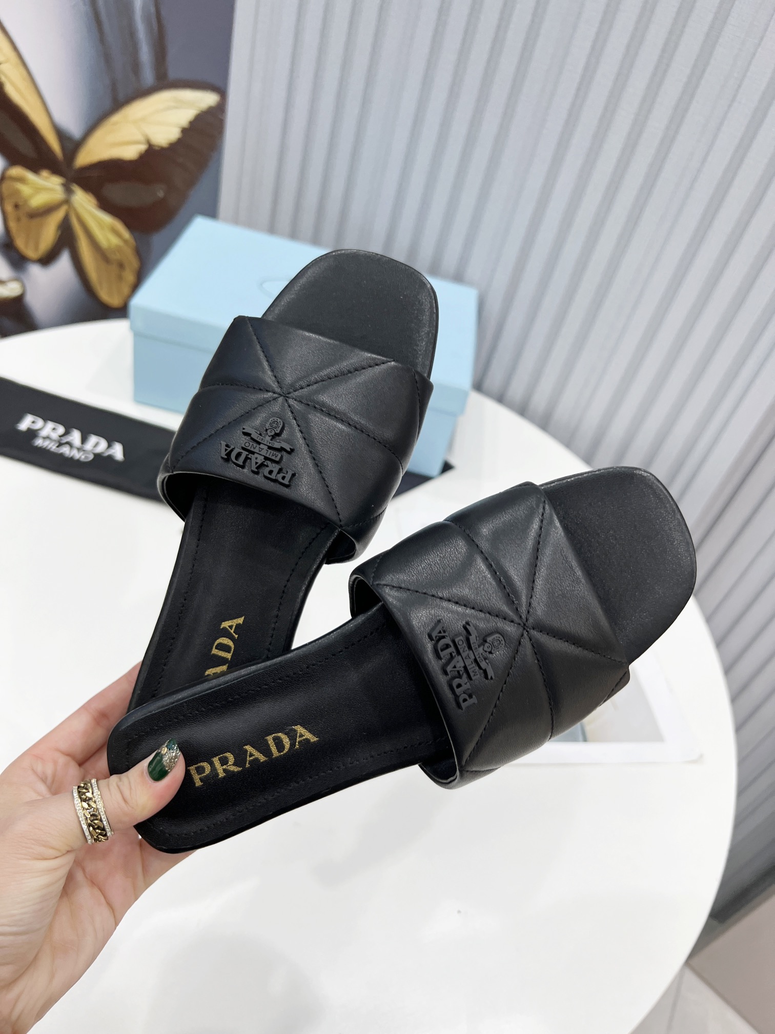 Prada Women Flat Sandals-0001 35-41