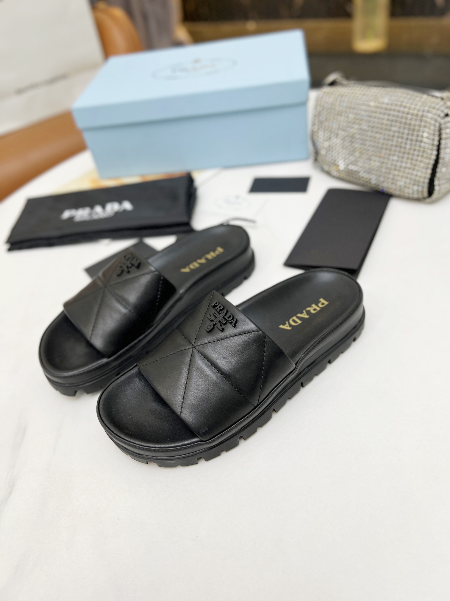 Prada Women Flat Sandals-0005 35-41