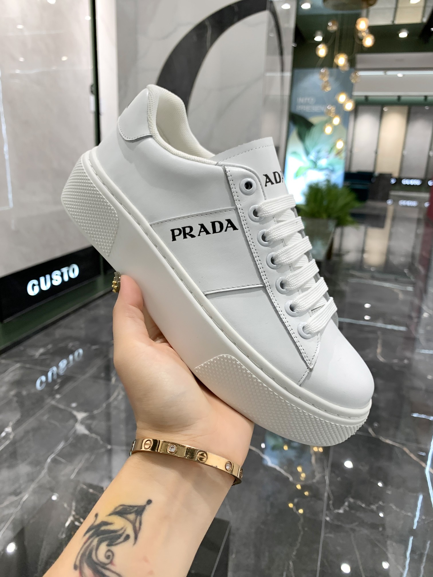 Prada Women Leather Sneakers-0015 35-41