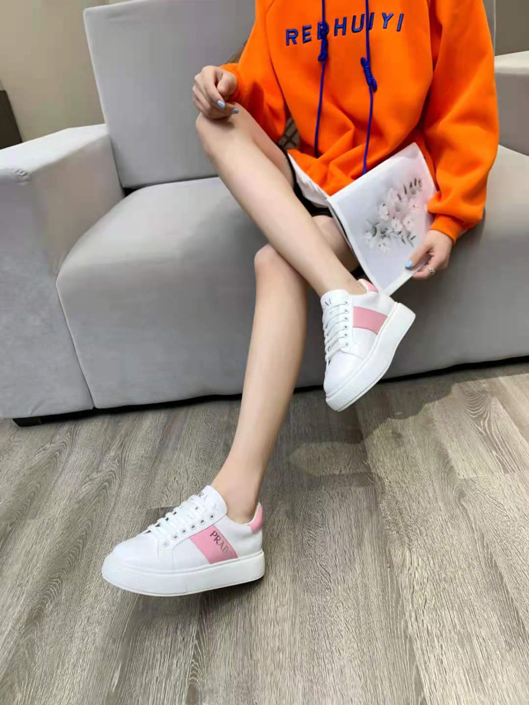 Prada Women Leather Sneakers-0026 35-41