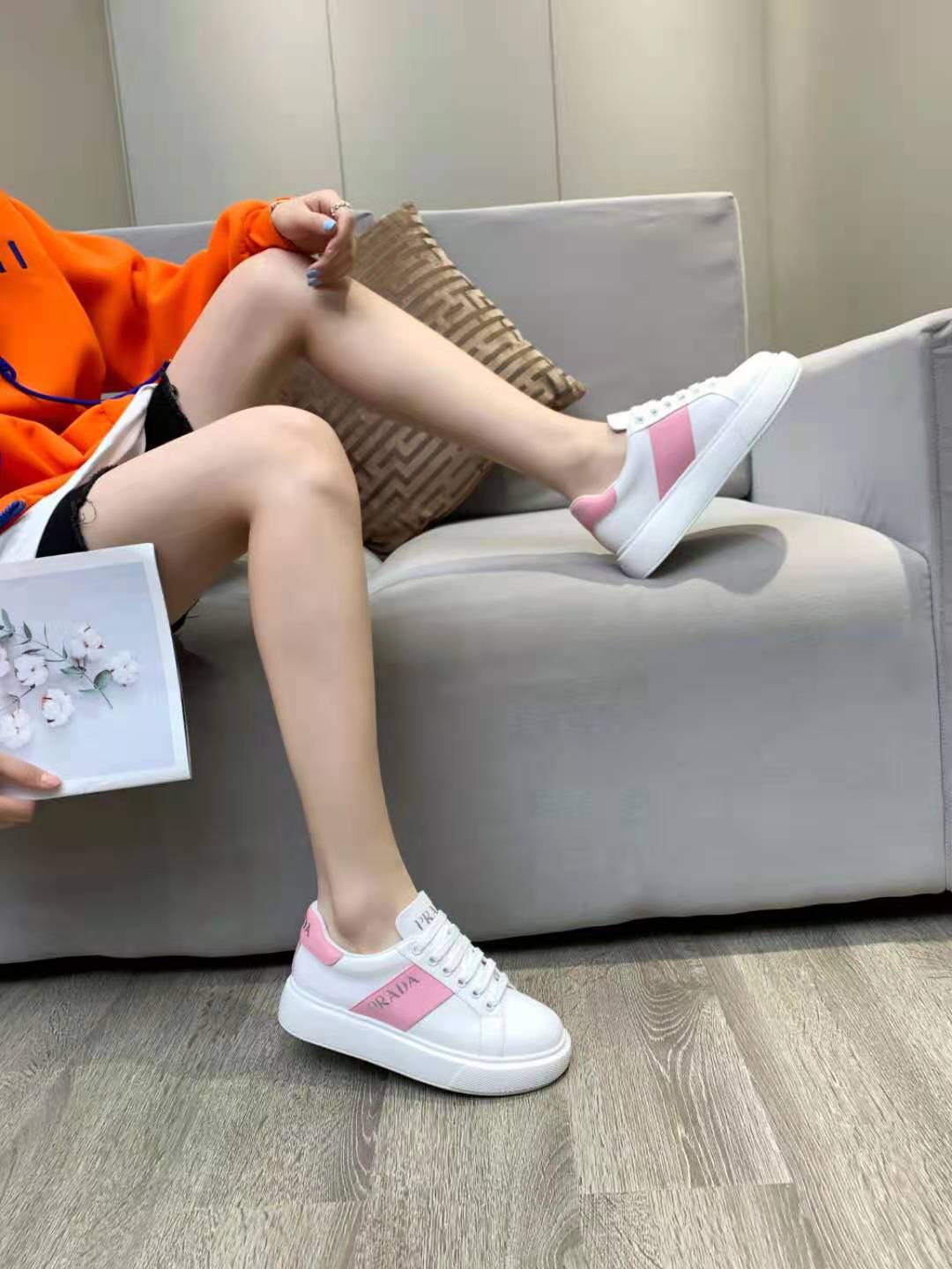 Prada Women Leather Sneakers-0026 35-41