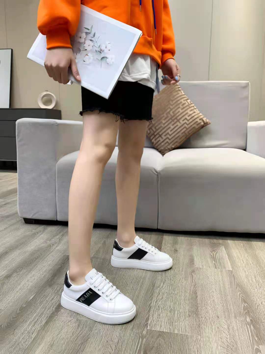 Prada Women Leather Sneakers-0027 35-41