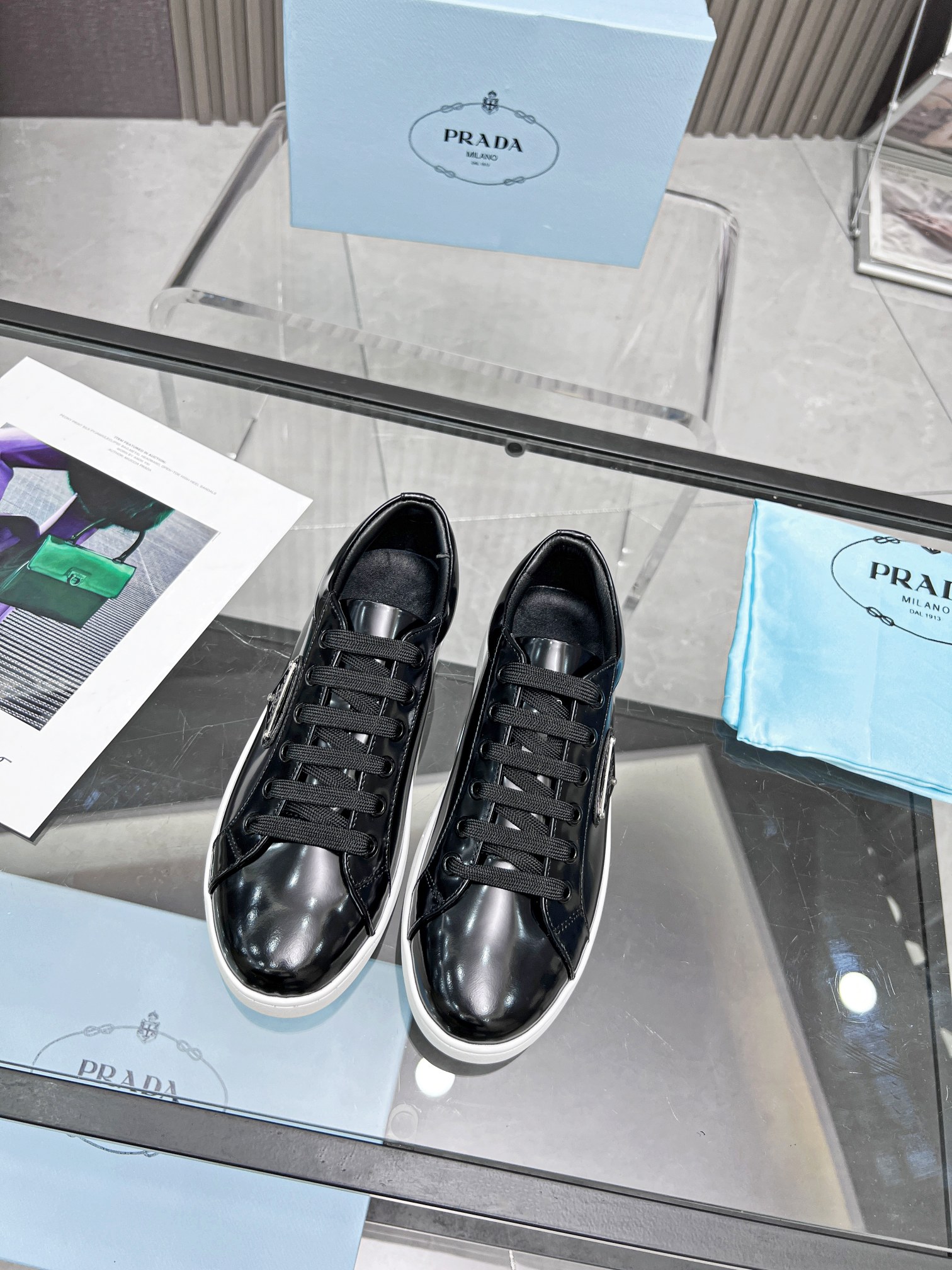 Prada Women Leather Sneakers-0029 35-41