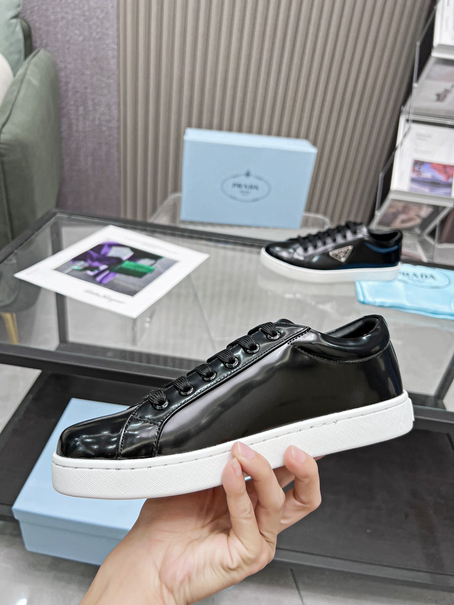 Prada Women Leather Sneakers-0029 35-41