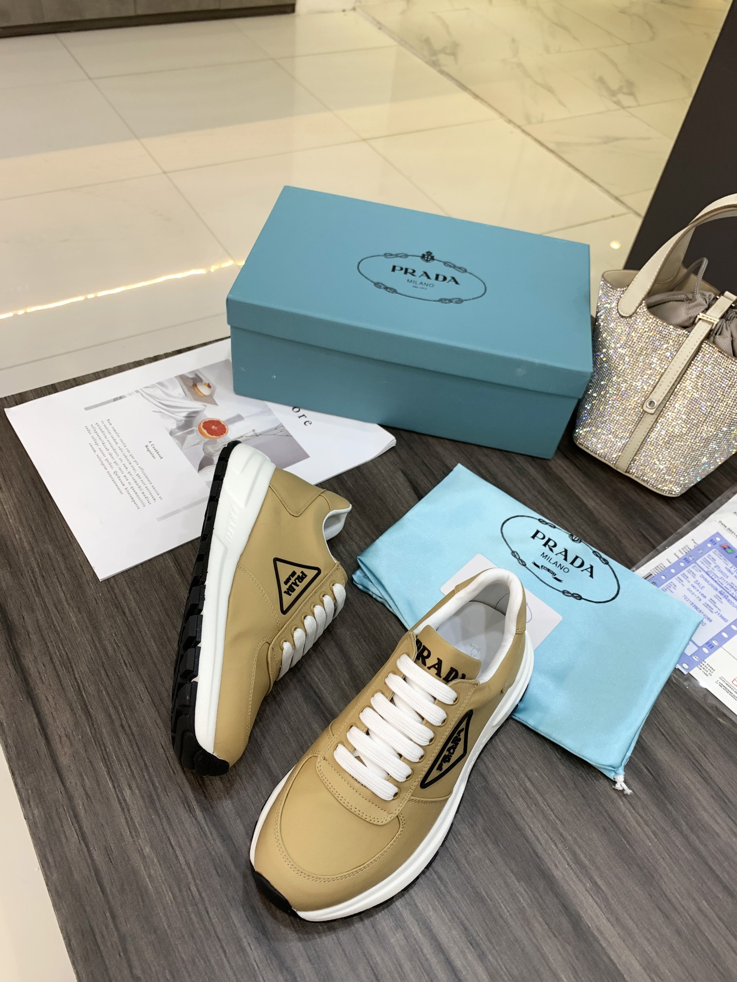 Prada Women Nylon Sneakers-0007 35-41 39-45
