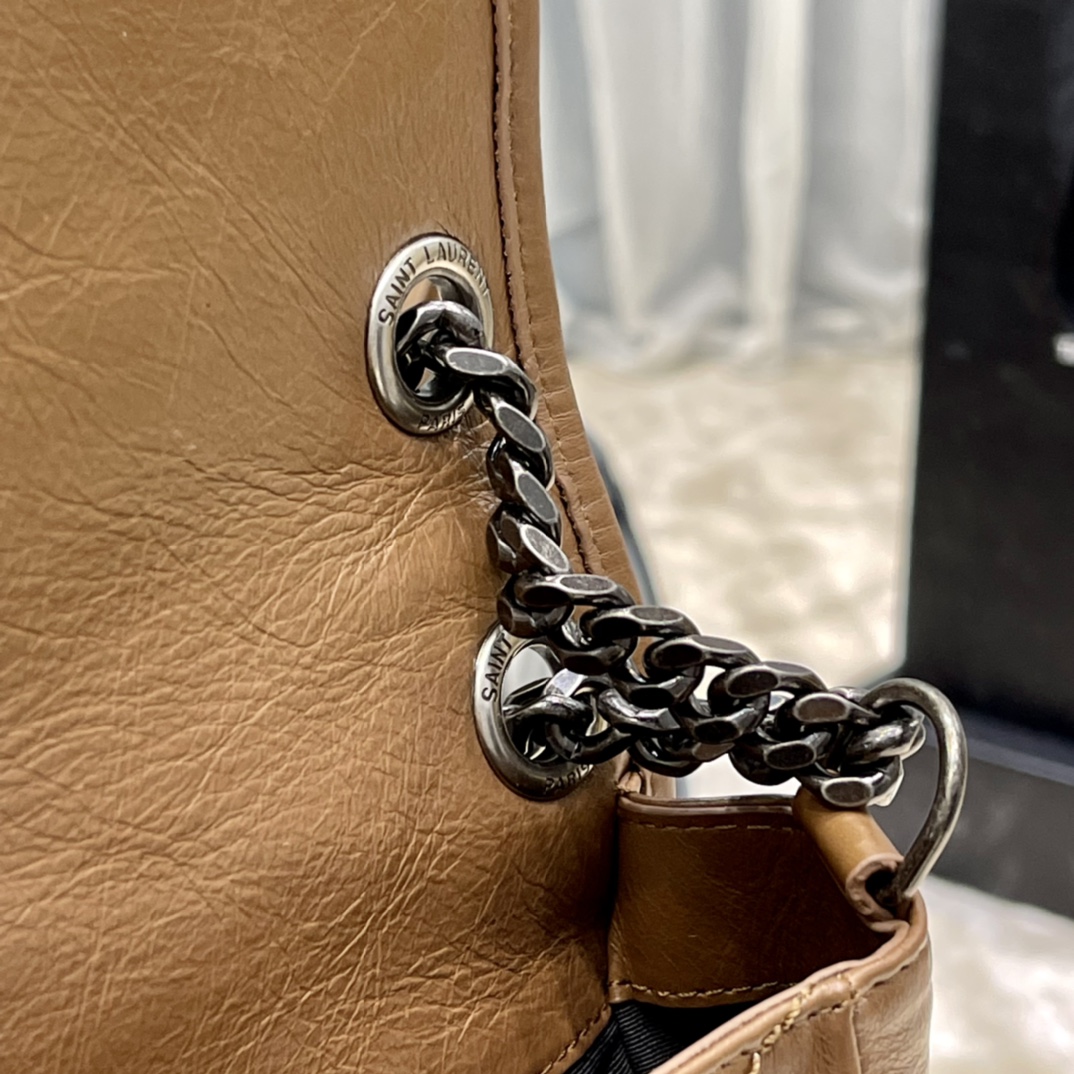 Replcai Saint Laurent NIKI Small Bag in Crinkled Vintage Leather Silver
