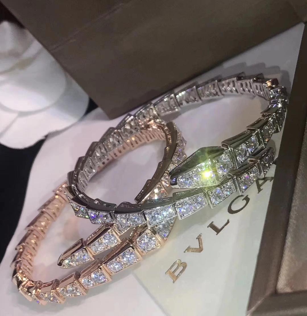Replica BVLGARI Serpenti Bracelet With Diamonds 001