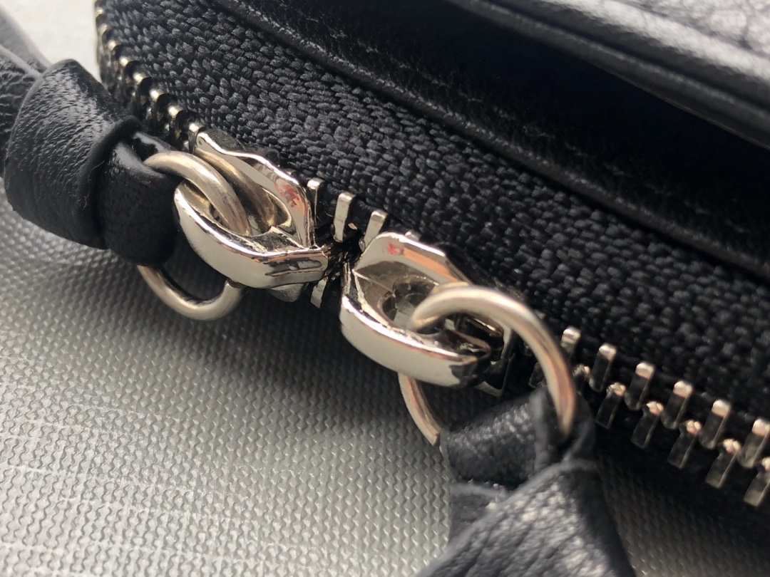 Replica Balenciaga Zipper Wallet Black-2