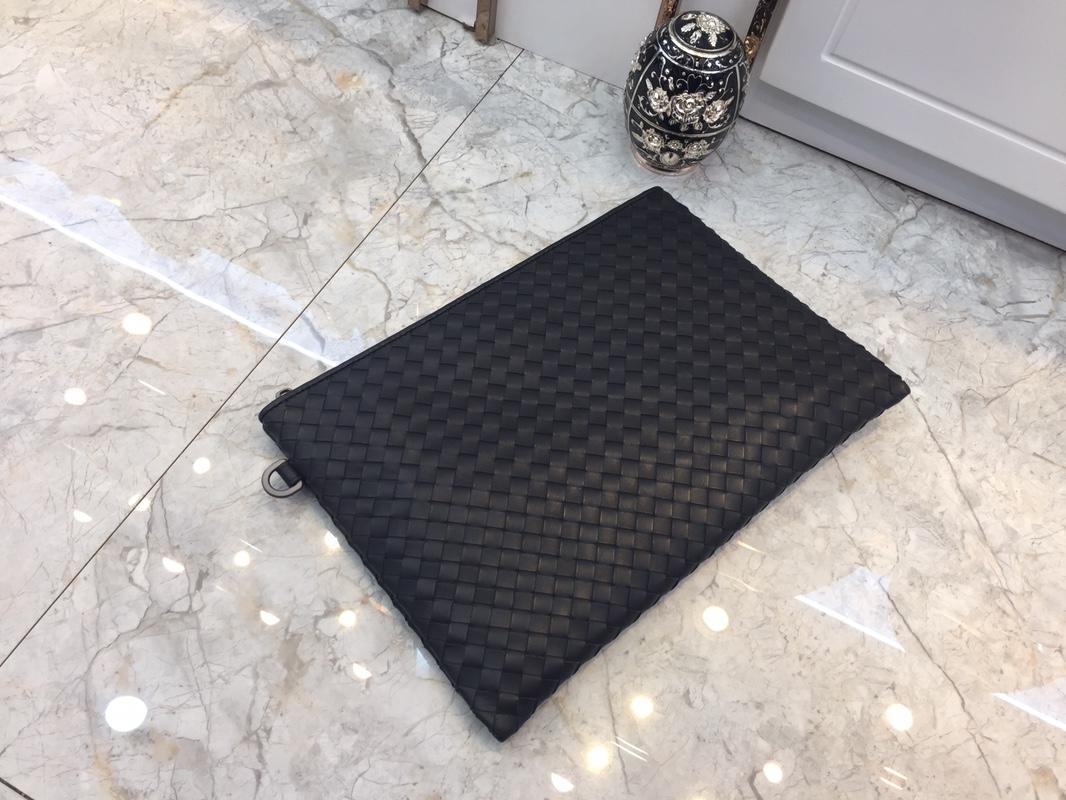 Replica Bottega Veneta Men Nero Intrecciato Nappa Large Biletto