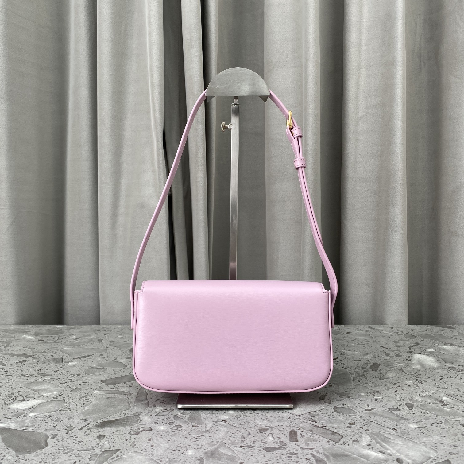 Replica Celine Triomphe Shoulder Bag In Shiny Calfskin Pink